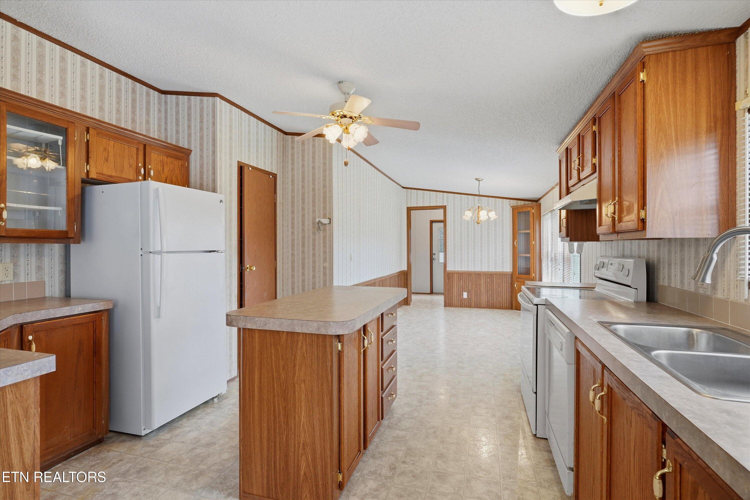 131 Gilead Lane Wartburg TN 37887