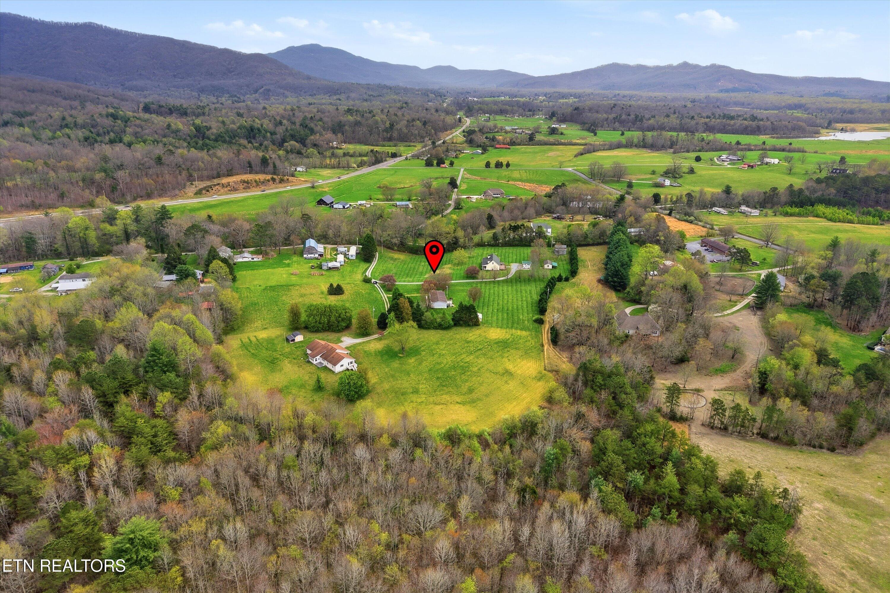 131 Gilead Lane Wartburg TN 37887