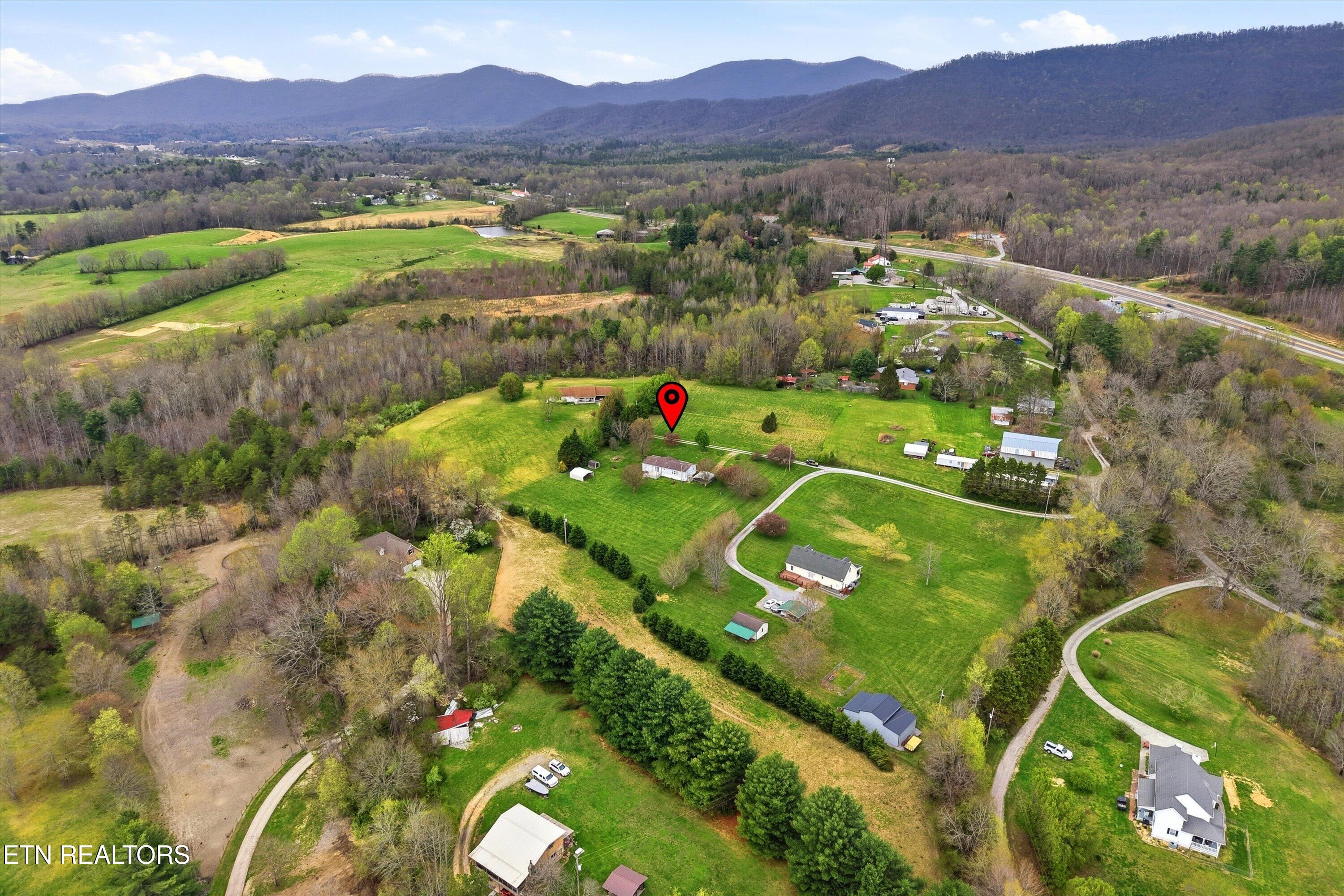 131 Gilead Lane Wartburg TN 37887