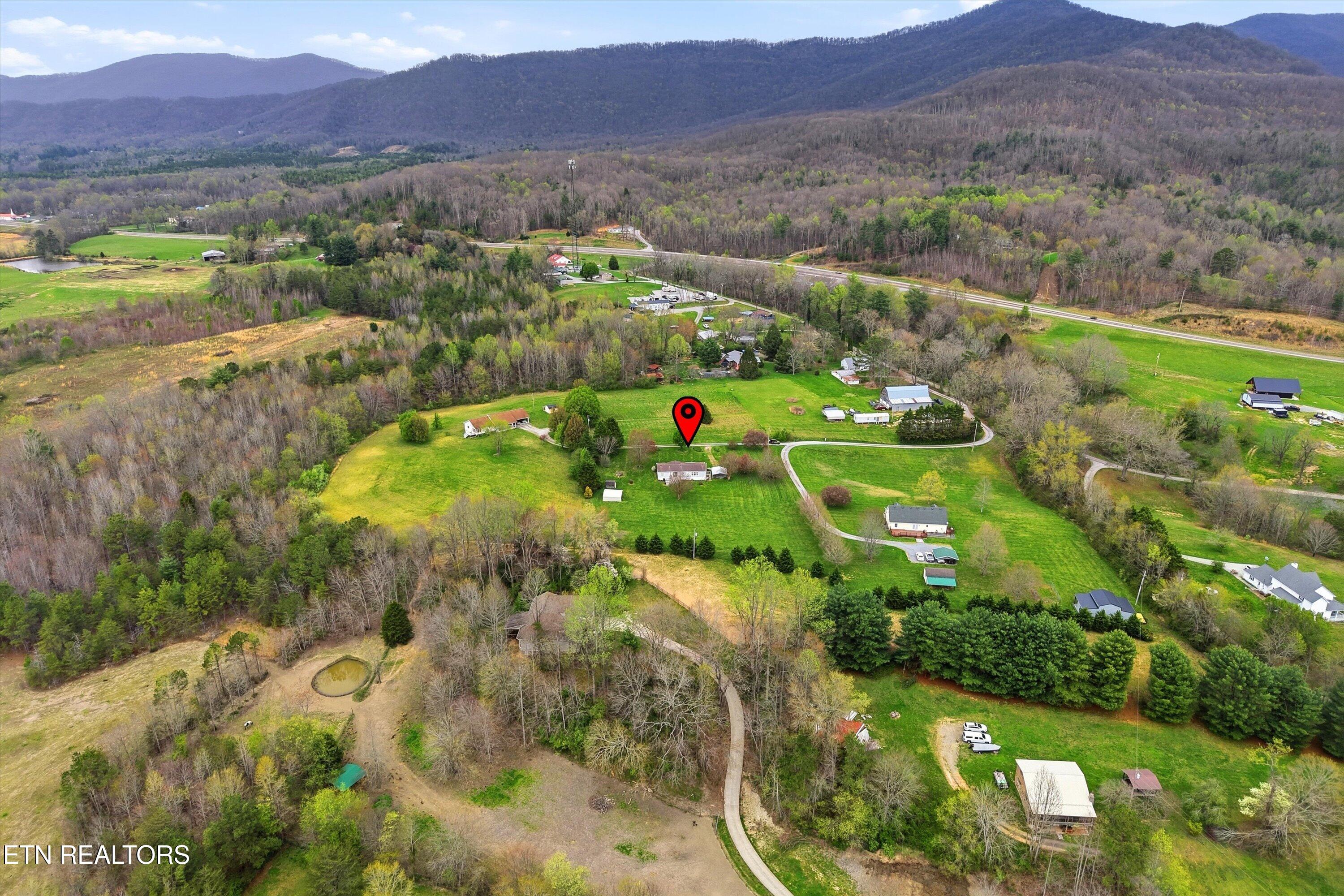 131 Gilead Lane Wartburg TN 37887