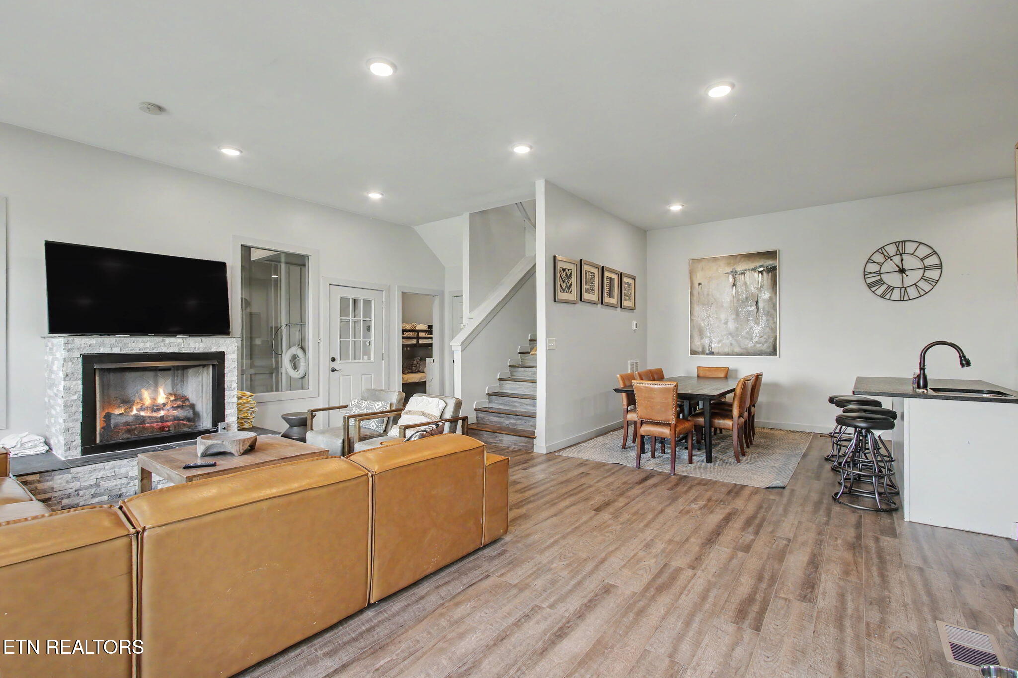 809 Chestnut Drive Gatlinburg TN 37738