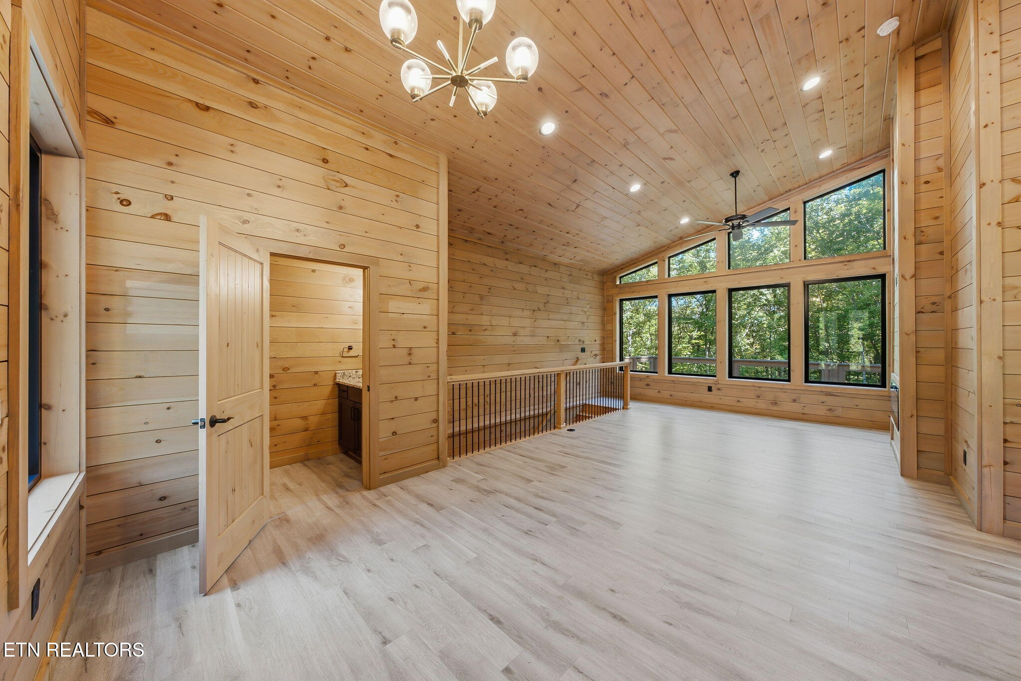 2807 Teaberry Hill Way Sevierville TN 37862