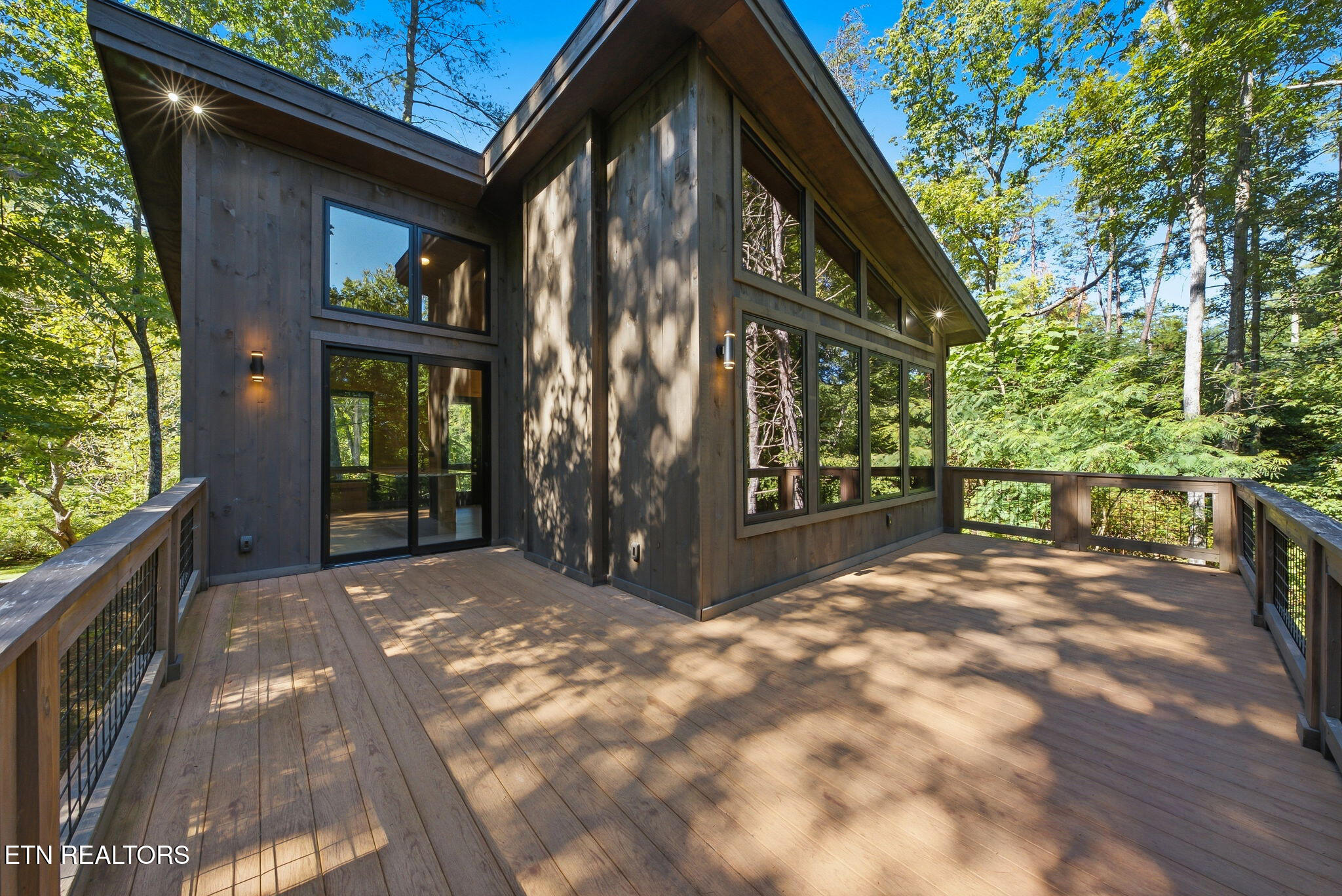 2807 Teaberry Hill Way Sevierville TN 37862