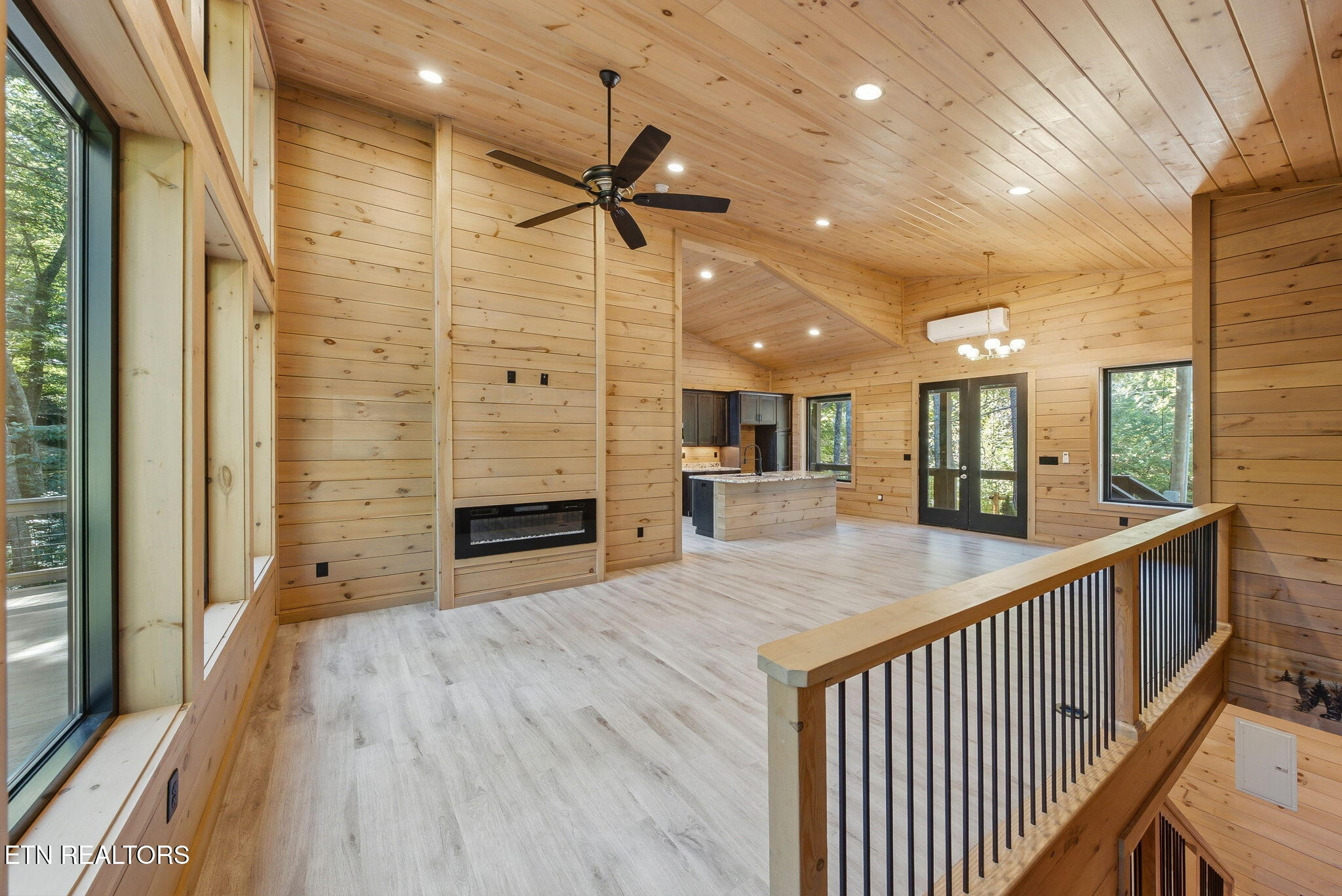 2807 Teaberry Hill Way Sevierville TN 37862