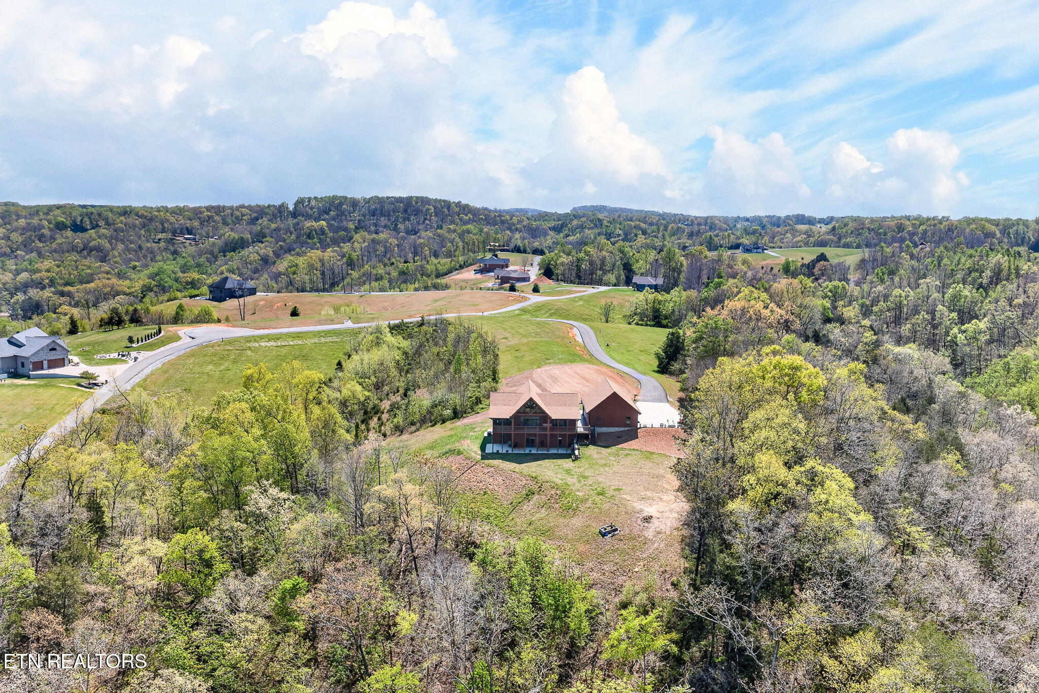 800 Quail Byrdstown TN 38549