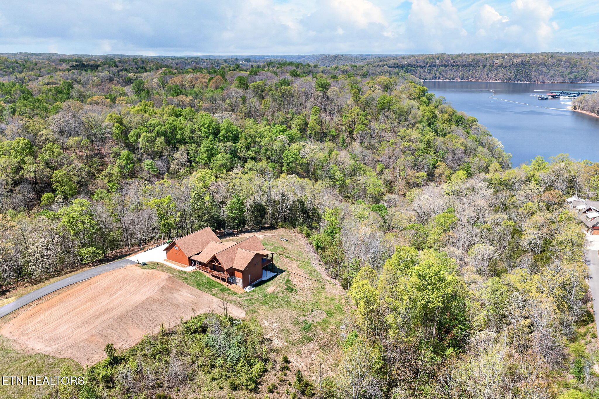 800 Quail Byrdstown TN 38549