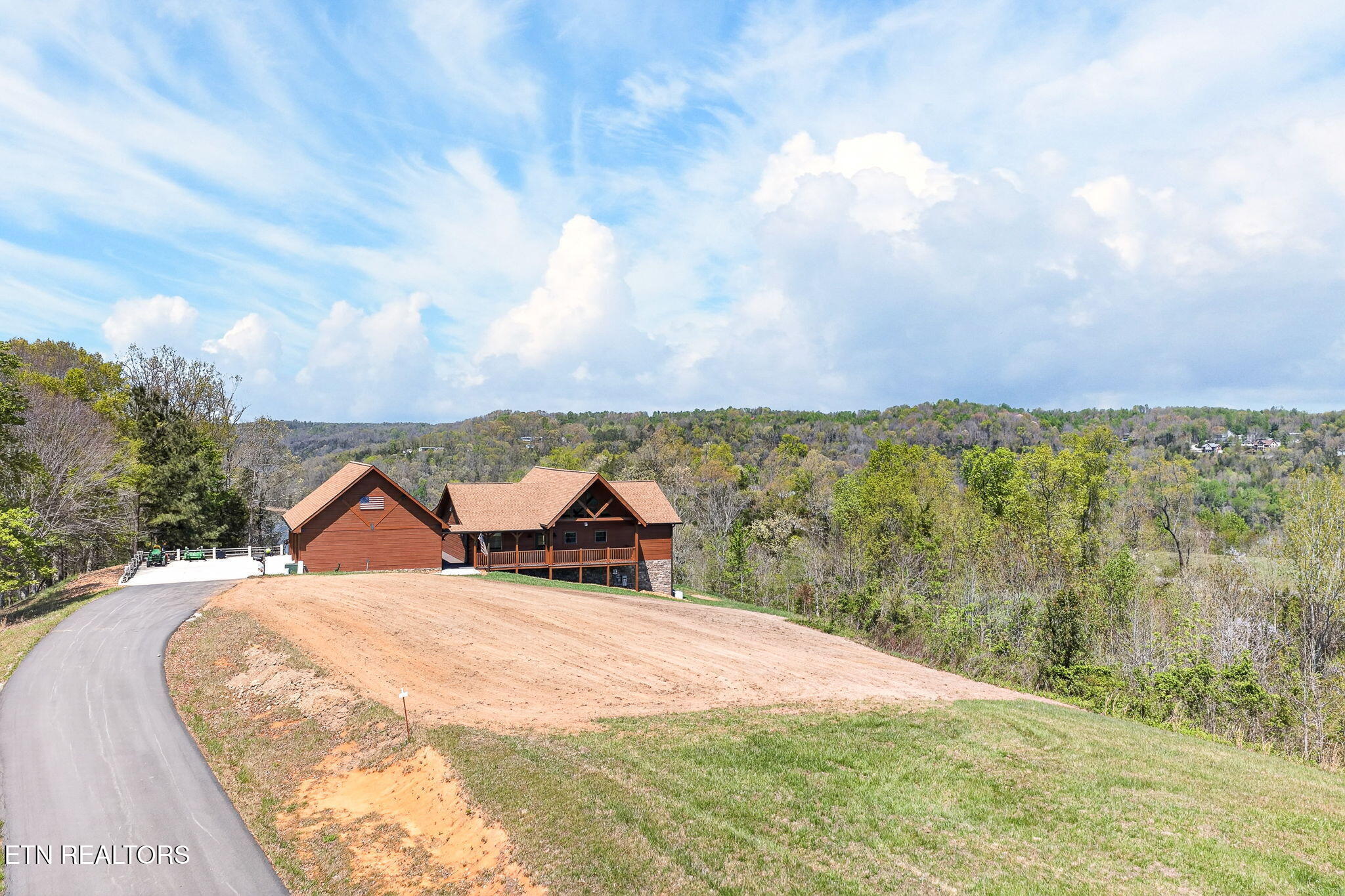 800 Quail Byrdstown TN 38549