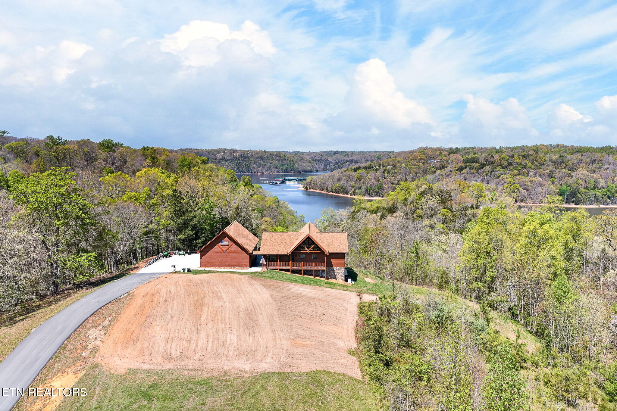 800 Quail Byrdstown TN 38549