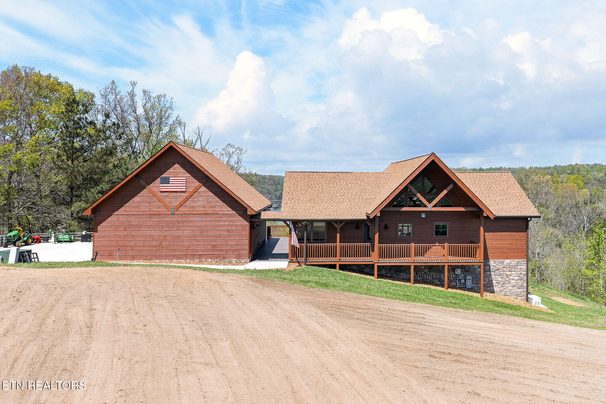 800 Quail Byrdstown TN 38549