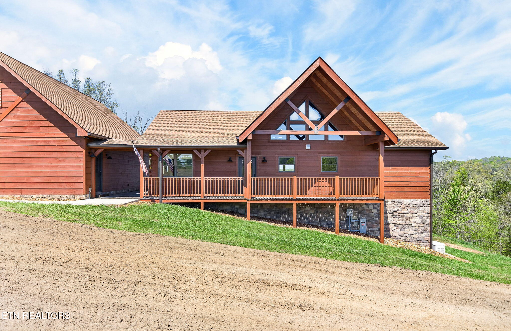 800 Quail Byrdstown TN 38549