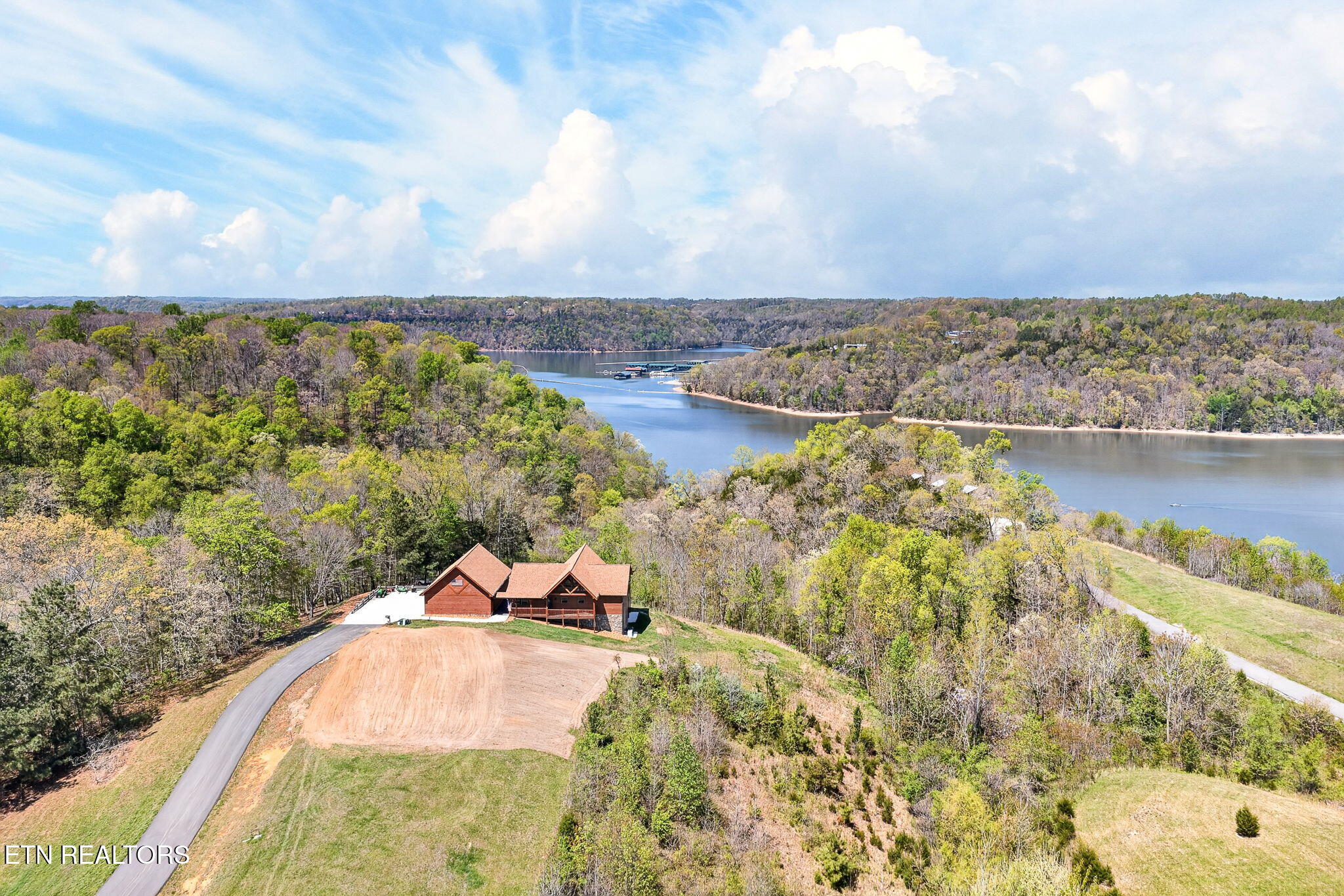 800 Quail Byrdstown TN 38549