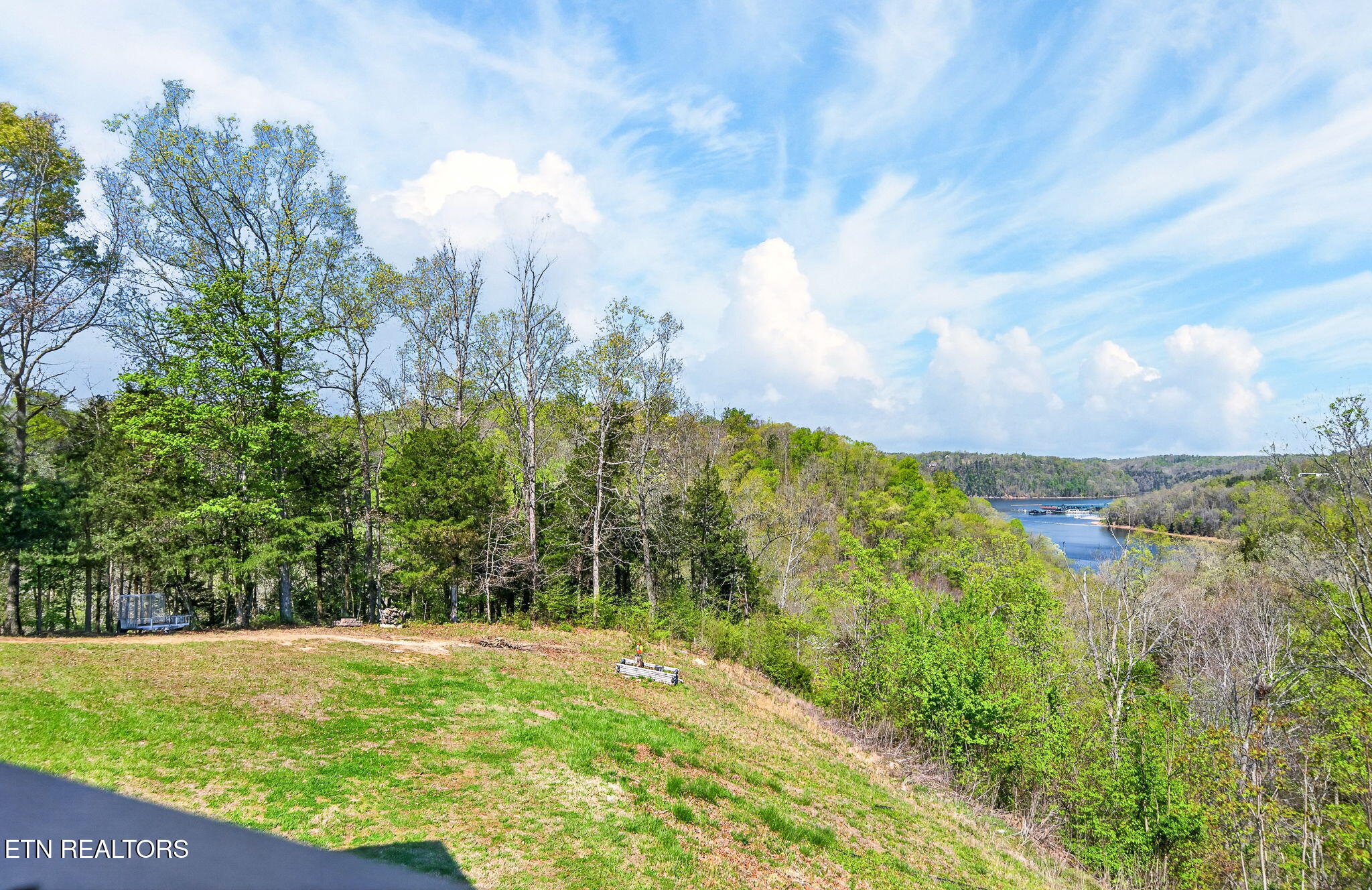 800 Quail Byrdstown TN 38549