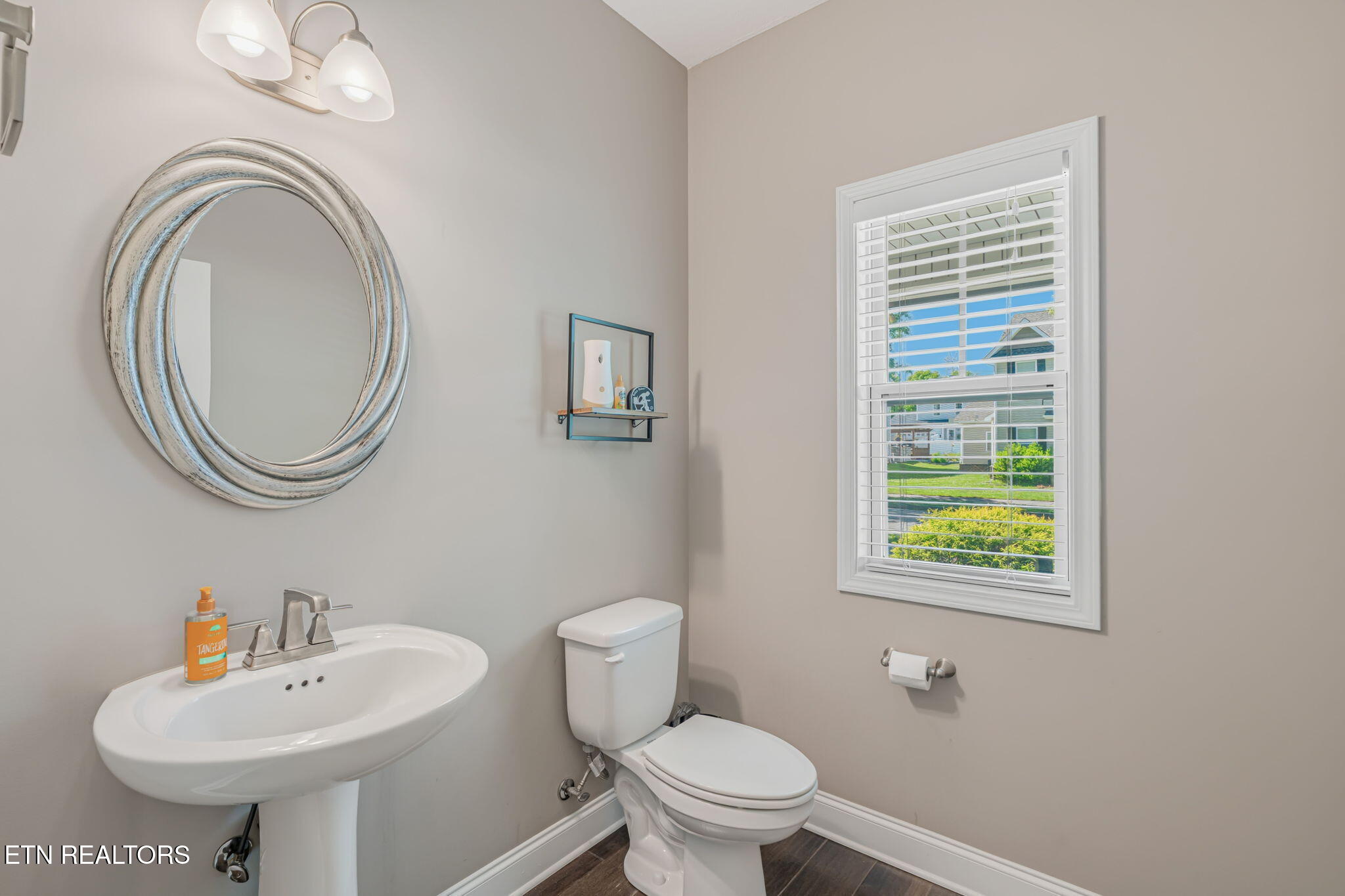 99 Fallberry Street Oak Ridge TN 37830
