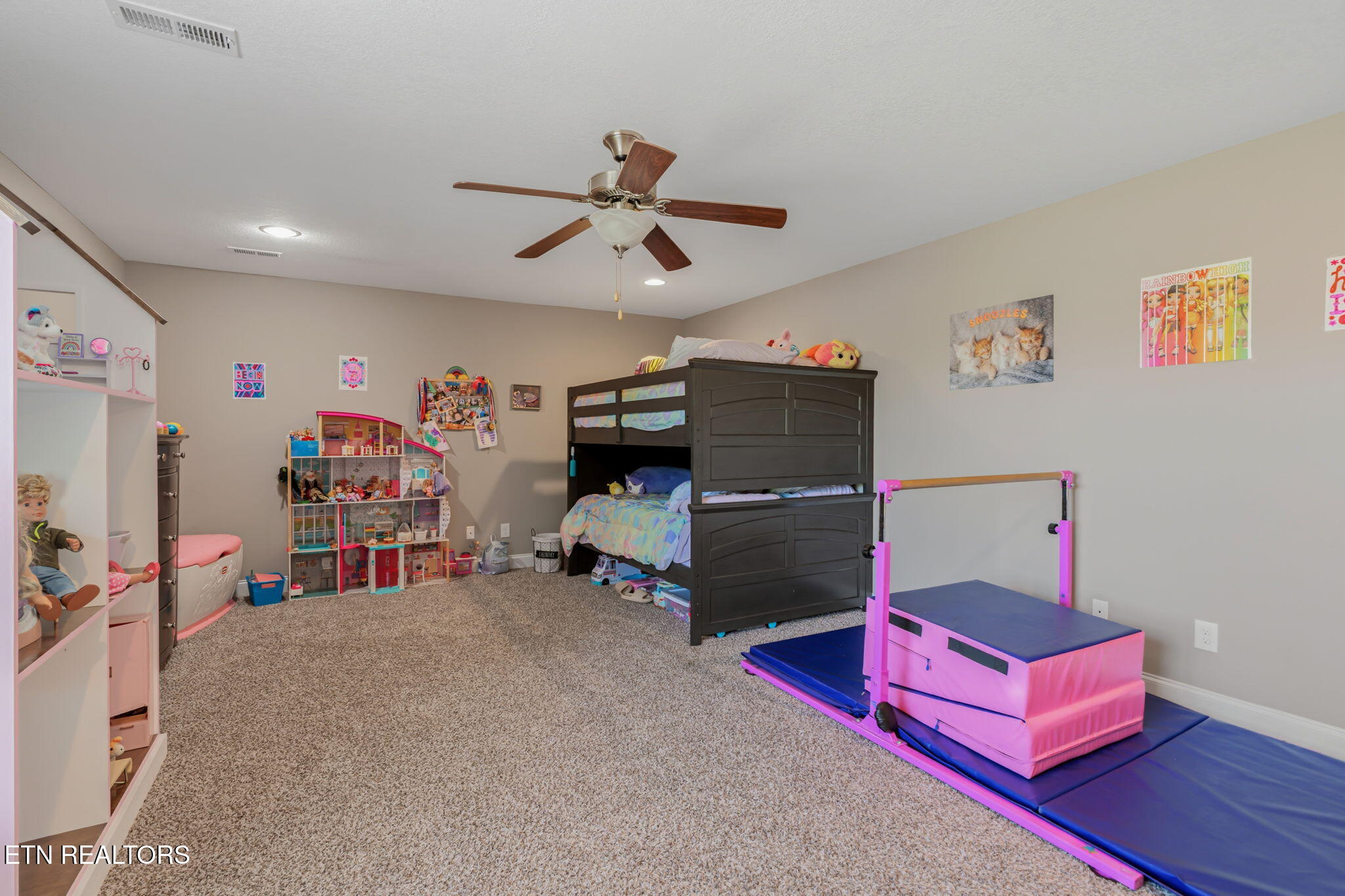 99 Fallberry Street Oak Ridge TN 37830