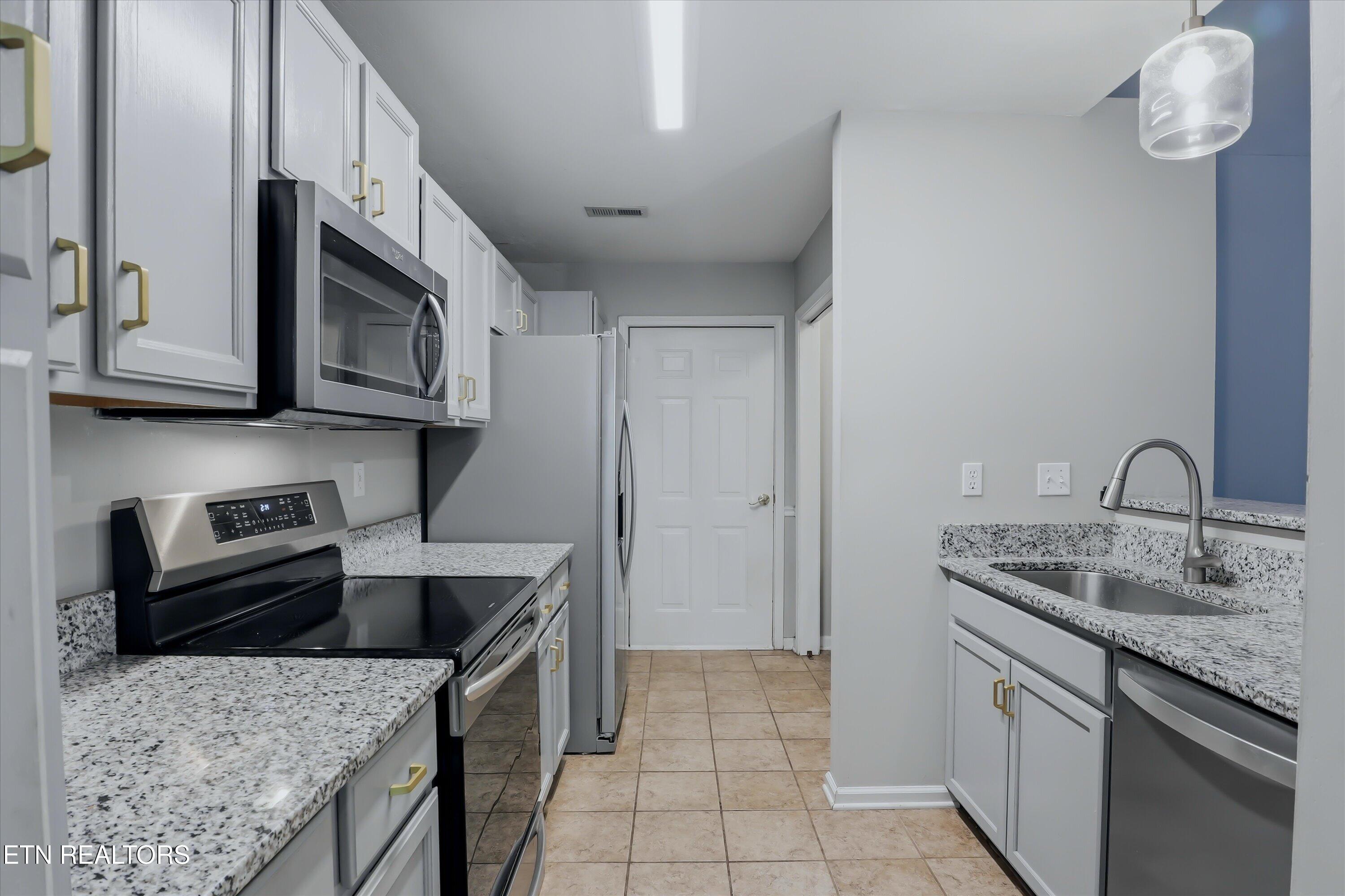 8130 Jeanie Lane Knoxville TN 37938