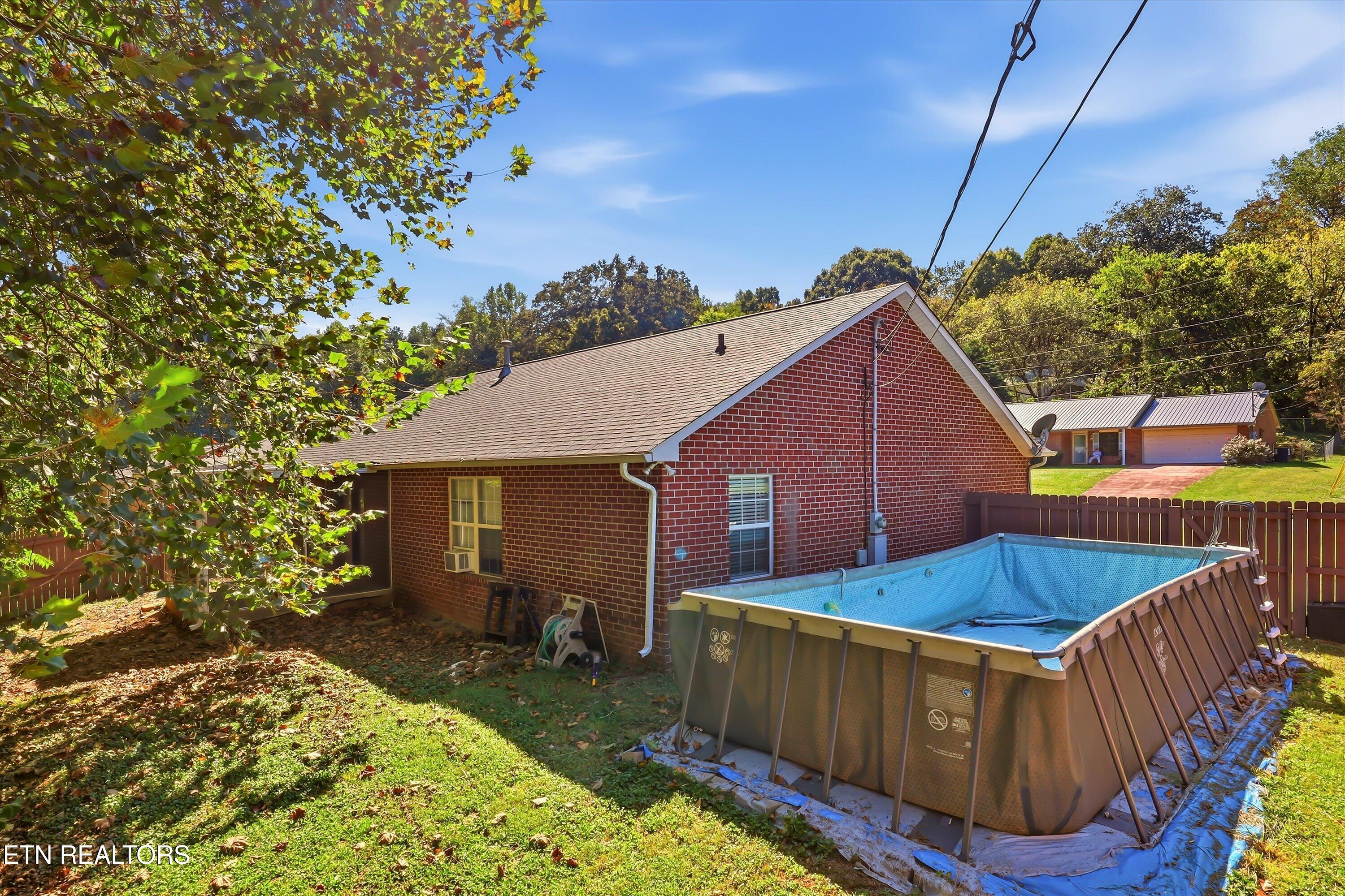 8130 Jeanie Lane Knoxville TN 37938