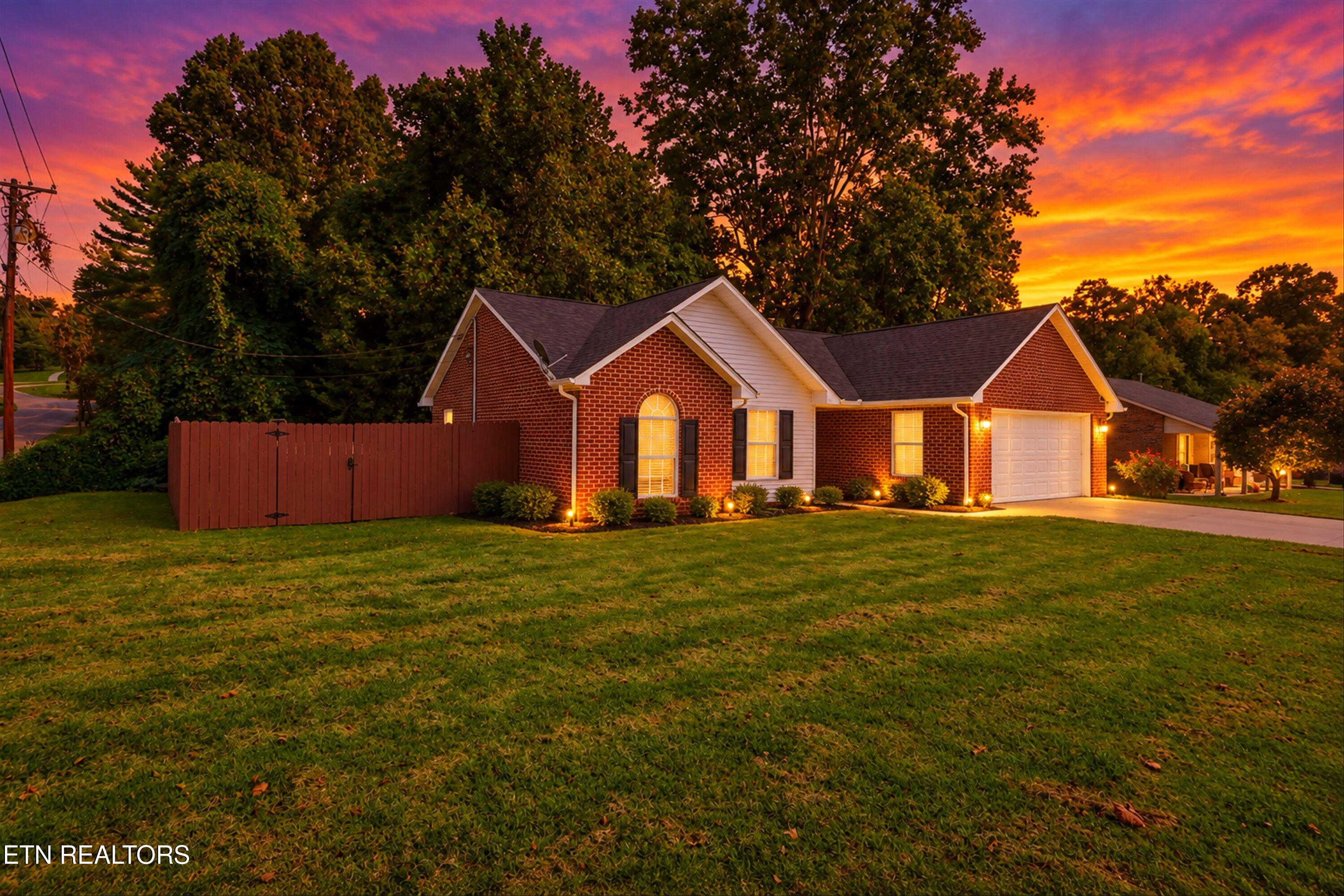 8130 Jeanie Lane Knoxville TN 37938
