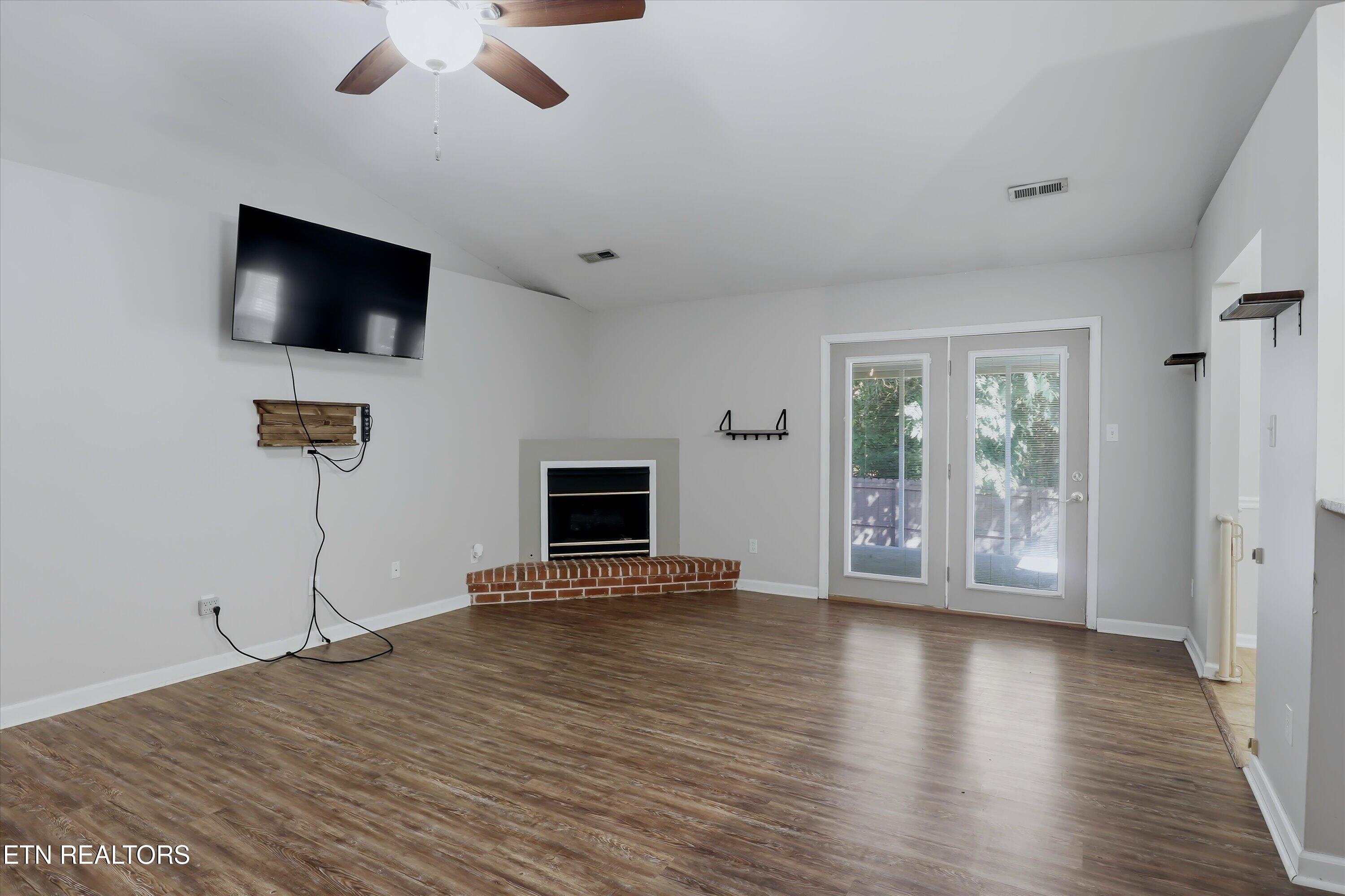 8130 Jeanie Lane Knoxville TN 37938