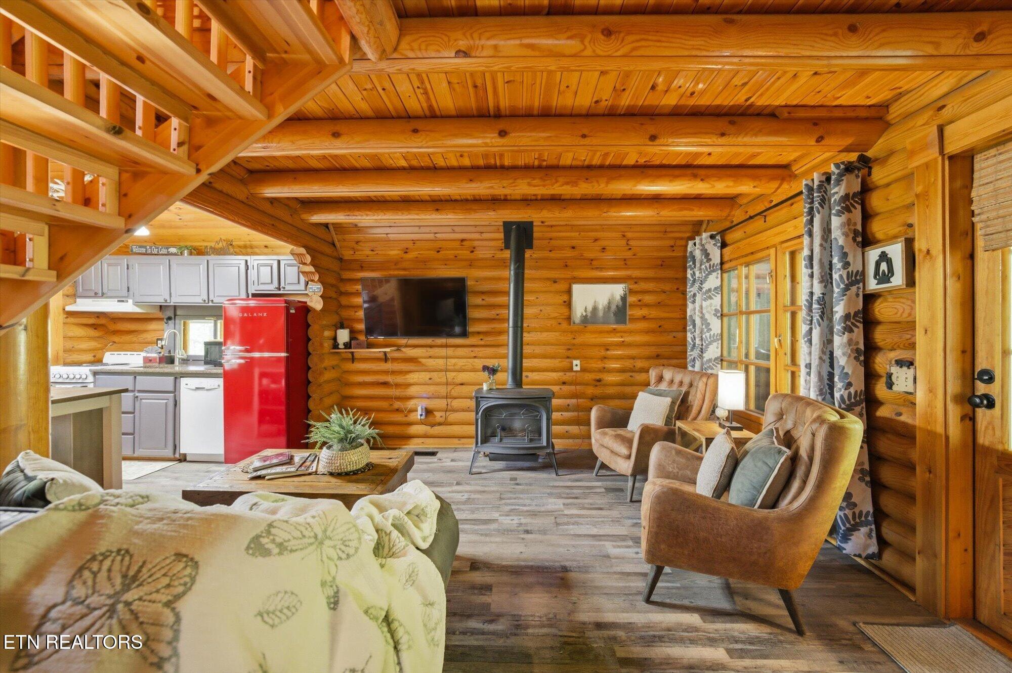 154 Smoky Mountain Way Sevierville TN 37876