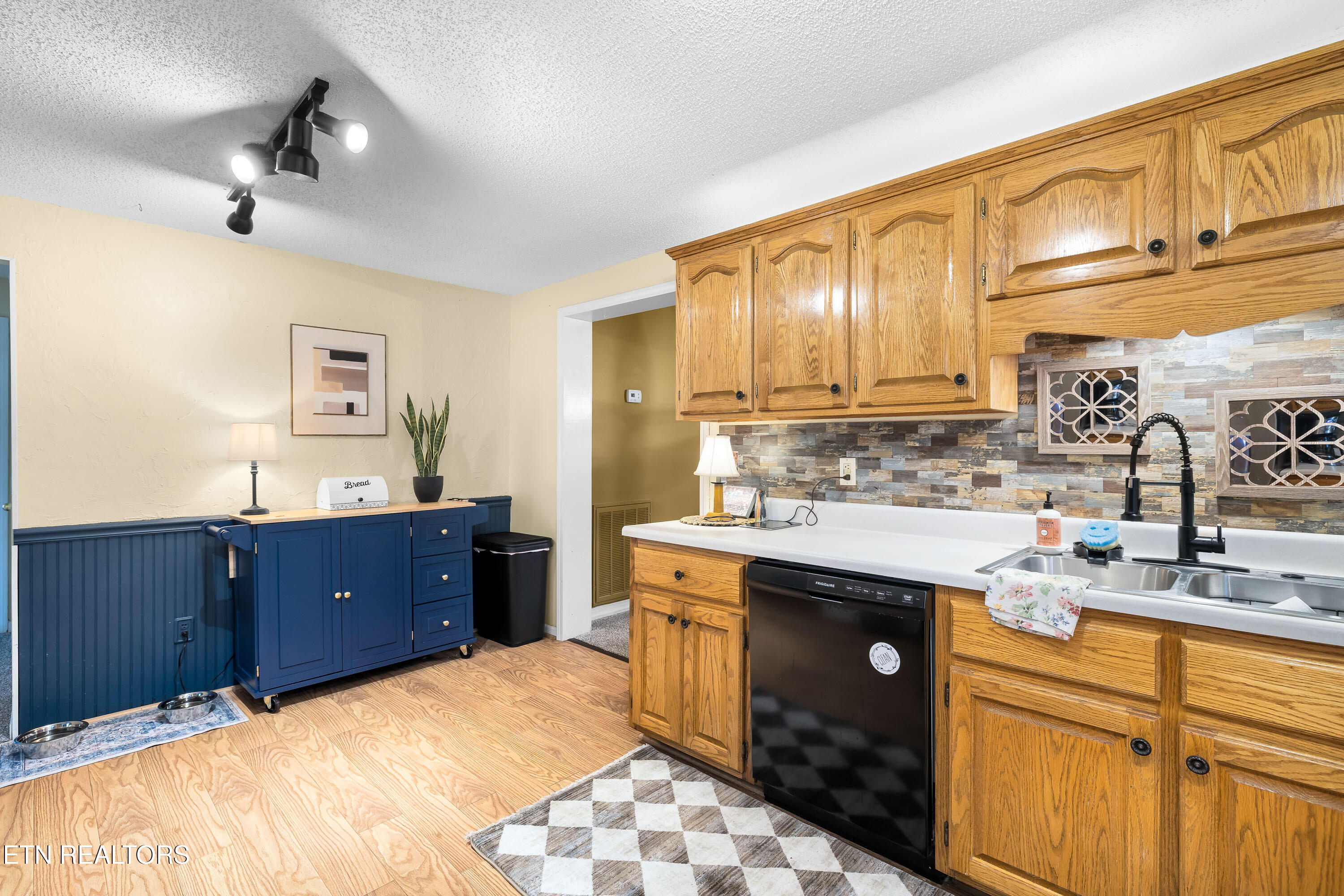413 Sandy Springs Road Maryville TN 37803