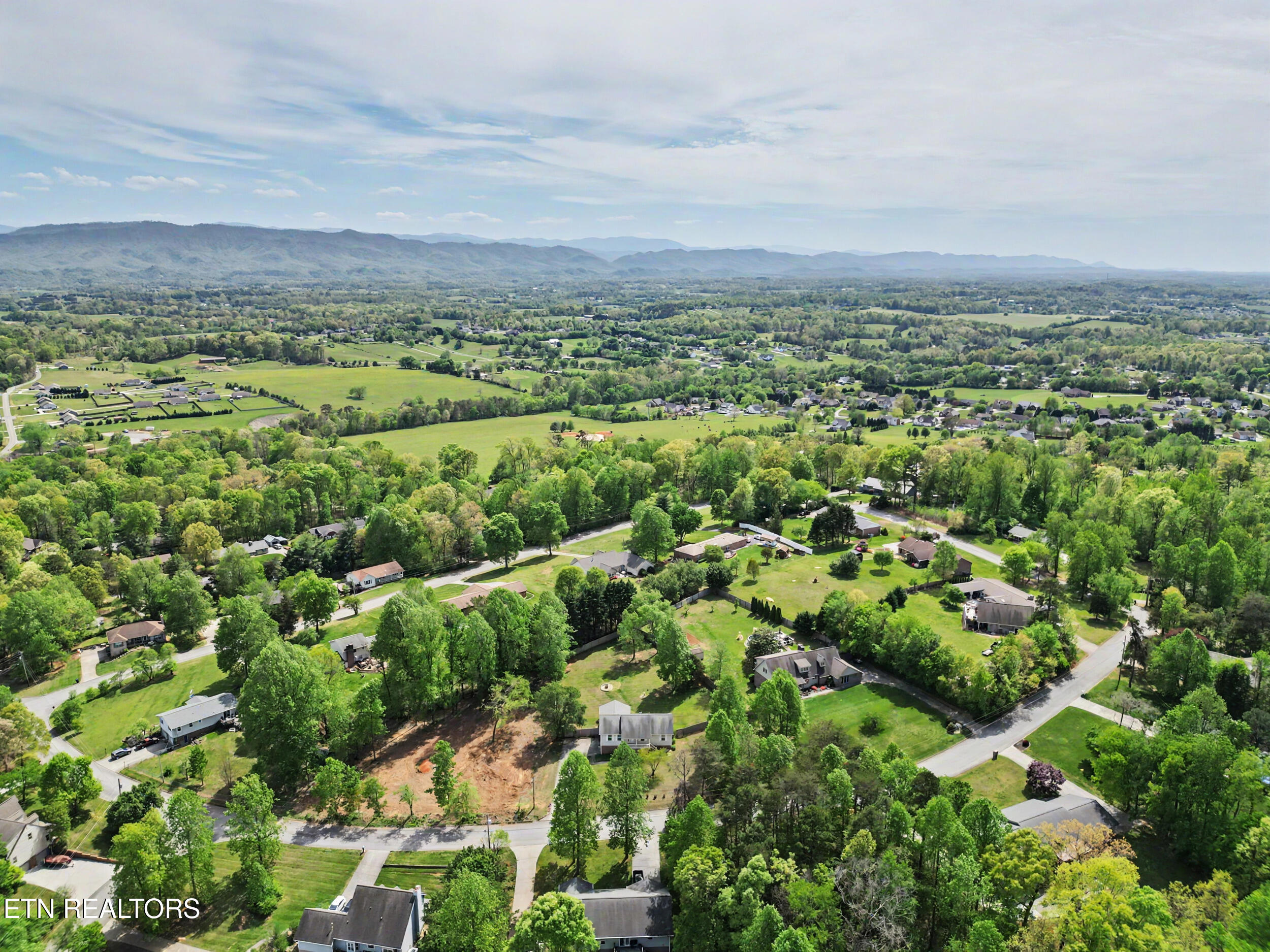 862 Hinkle Estates Drive Seymour TN 37865