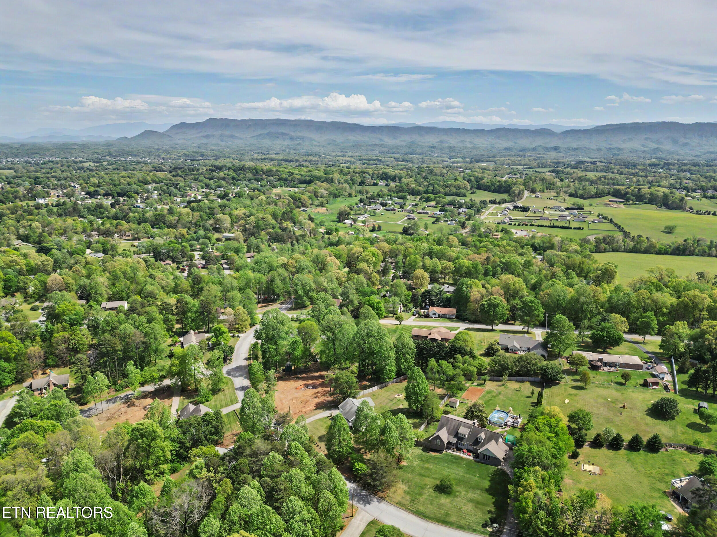 862 Hinkle Estates Drive Seymour TN 37865