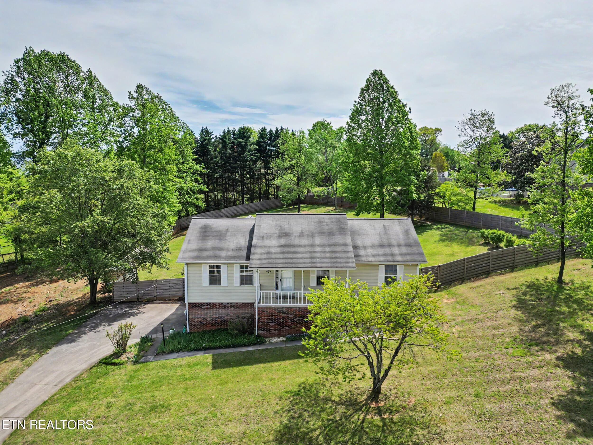 862 Hinkle Estates Drive Seymour TN 37865