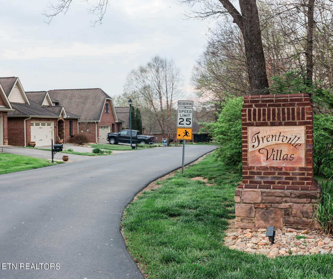 9221 Dragonfly Way Strawberry Plains TN 37871