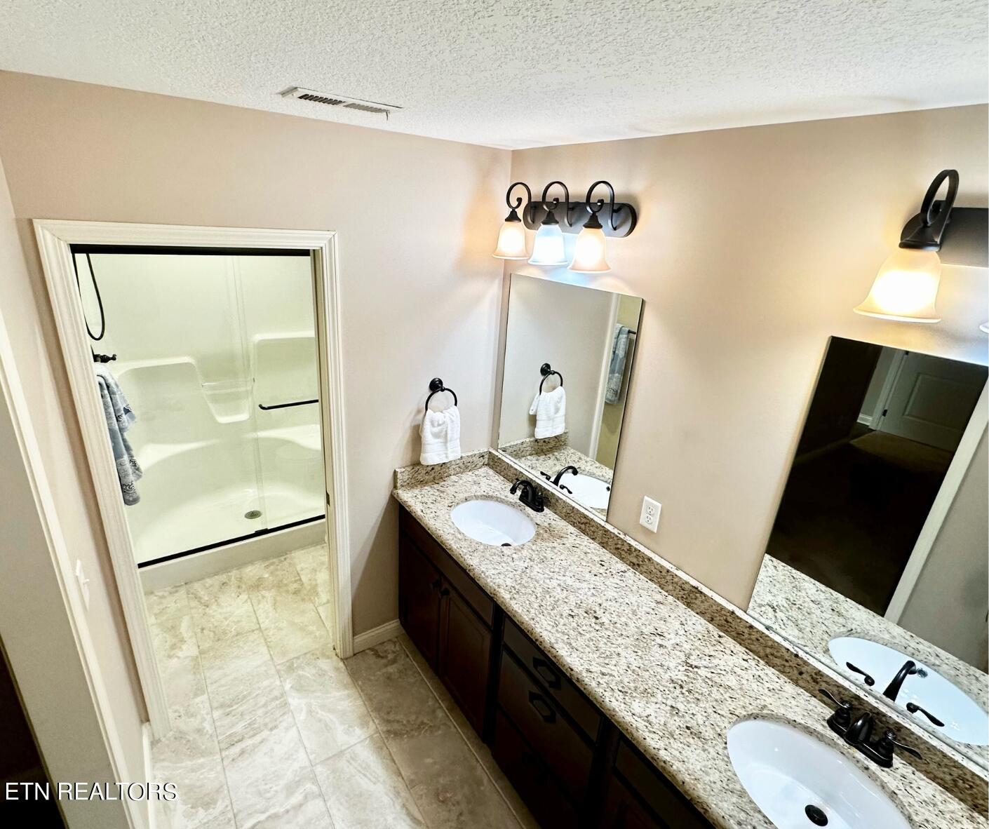 9221 Dragonfly Way Strawberry Plains TN 37871