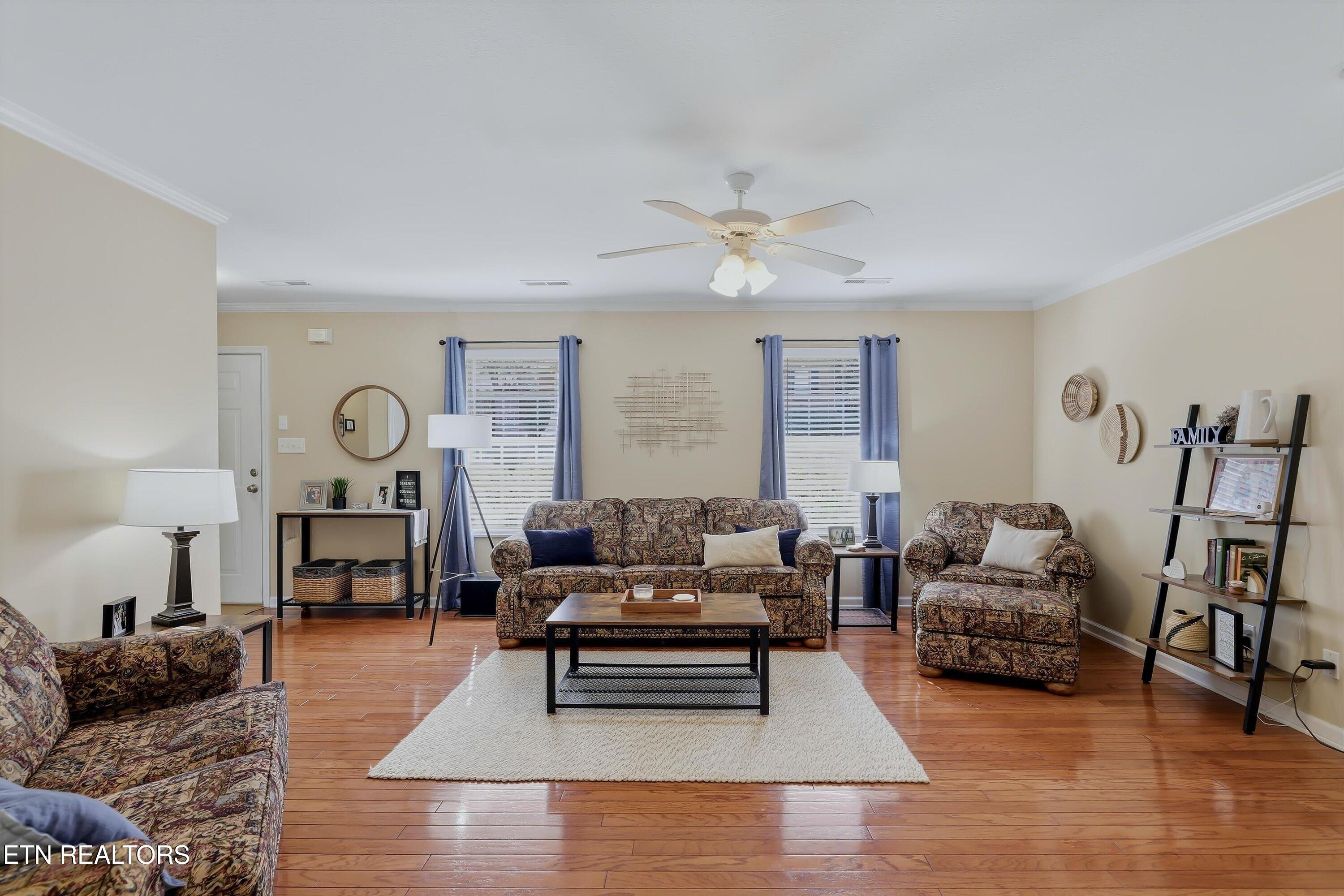 1213 Sparwood Lane Knoxville TN 37932