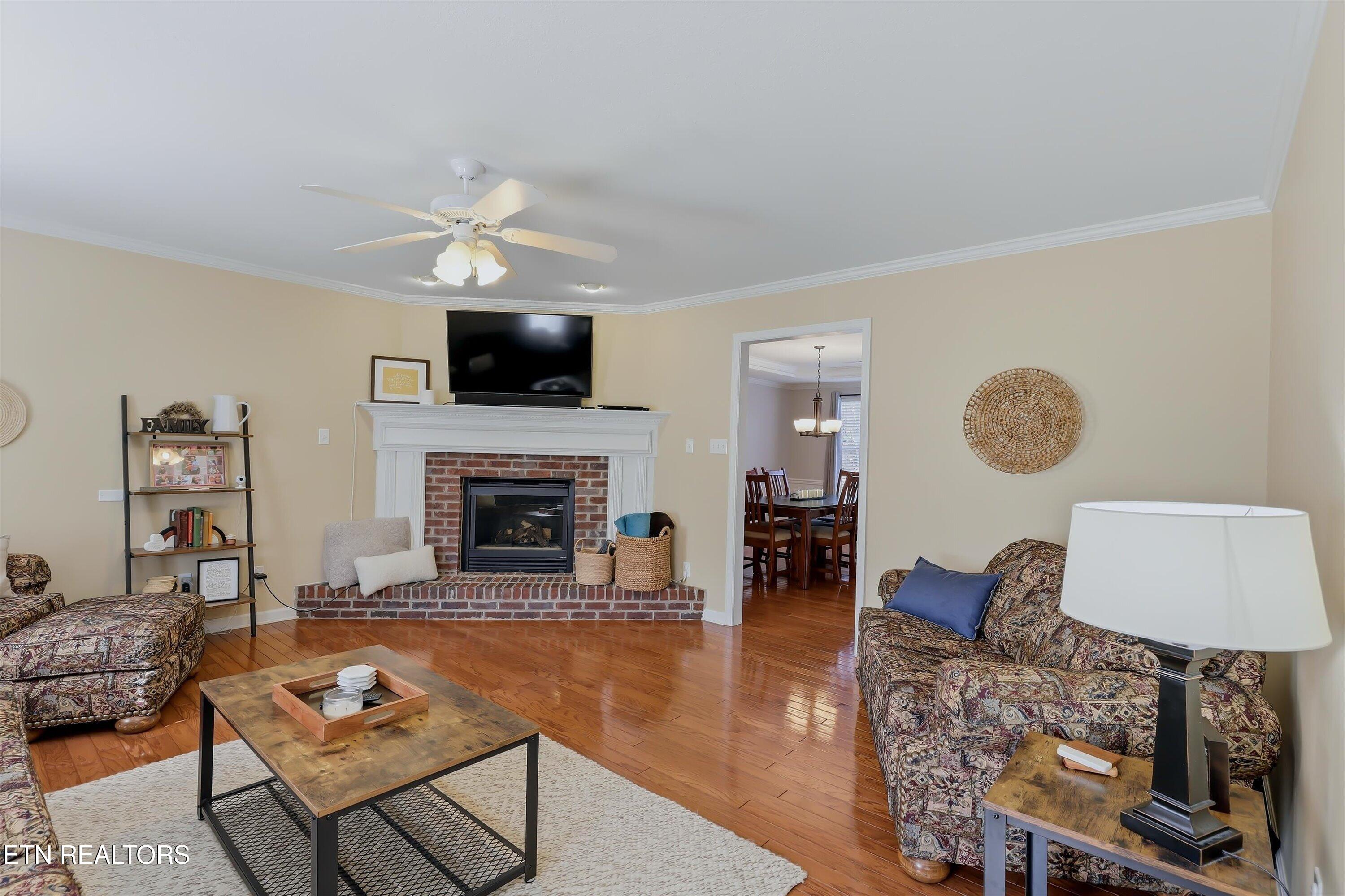 1213 Sparwood Lane Knoxville TN 37932