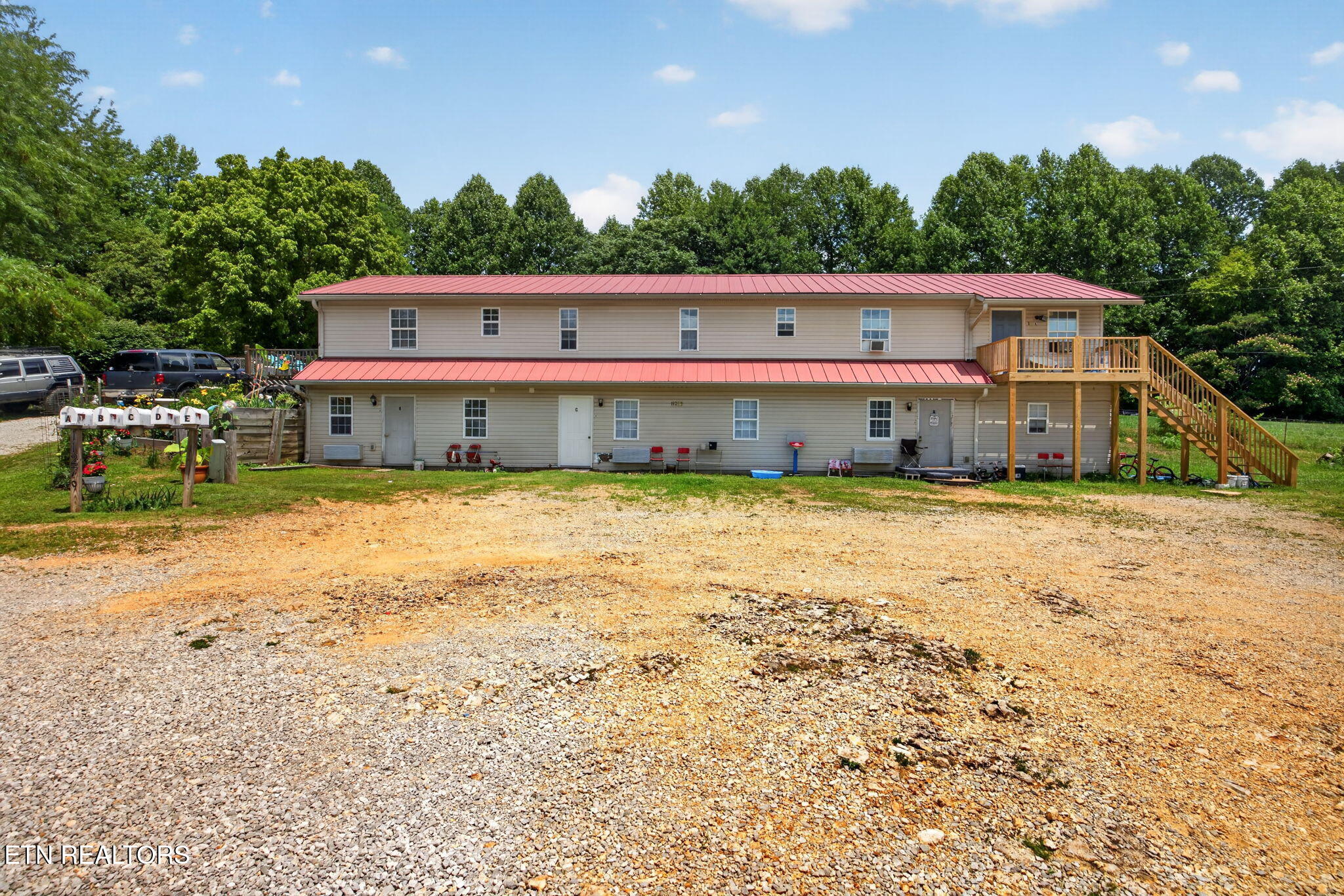 11279 Nashville Highway Baxter TN 38544