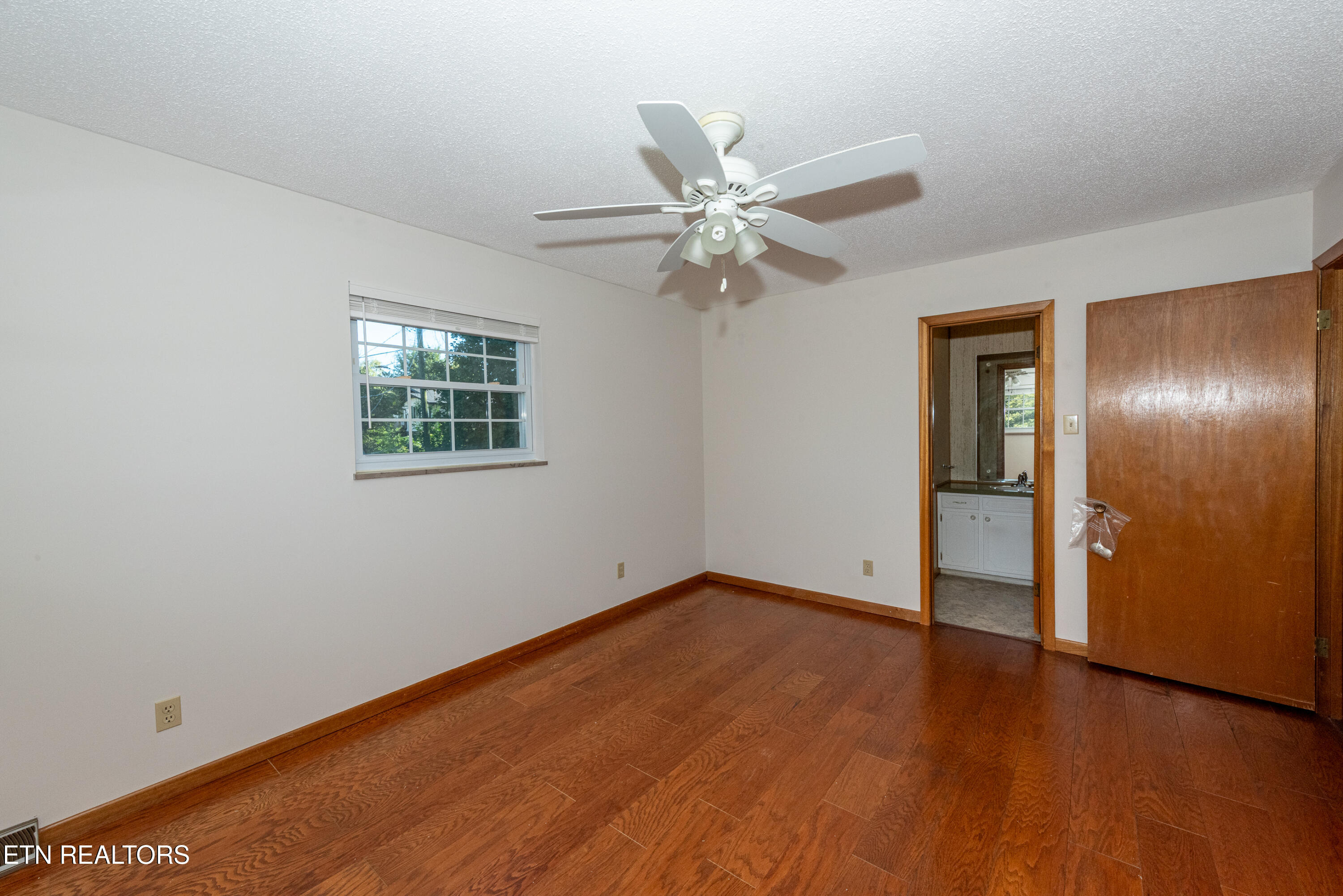 406 Montvale Station Road Maryville TN 37803