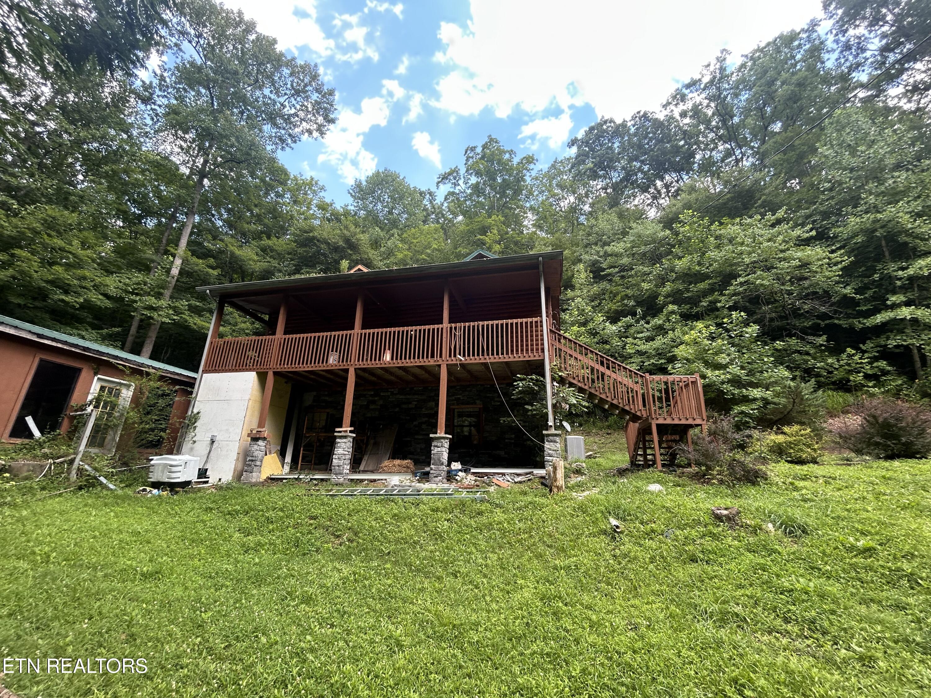 141 Dillon Lane Caryville TN 37714