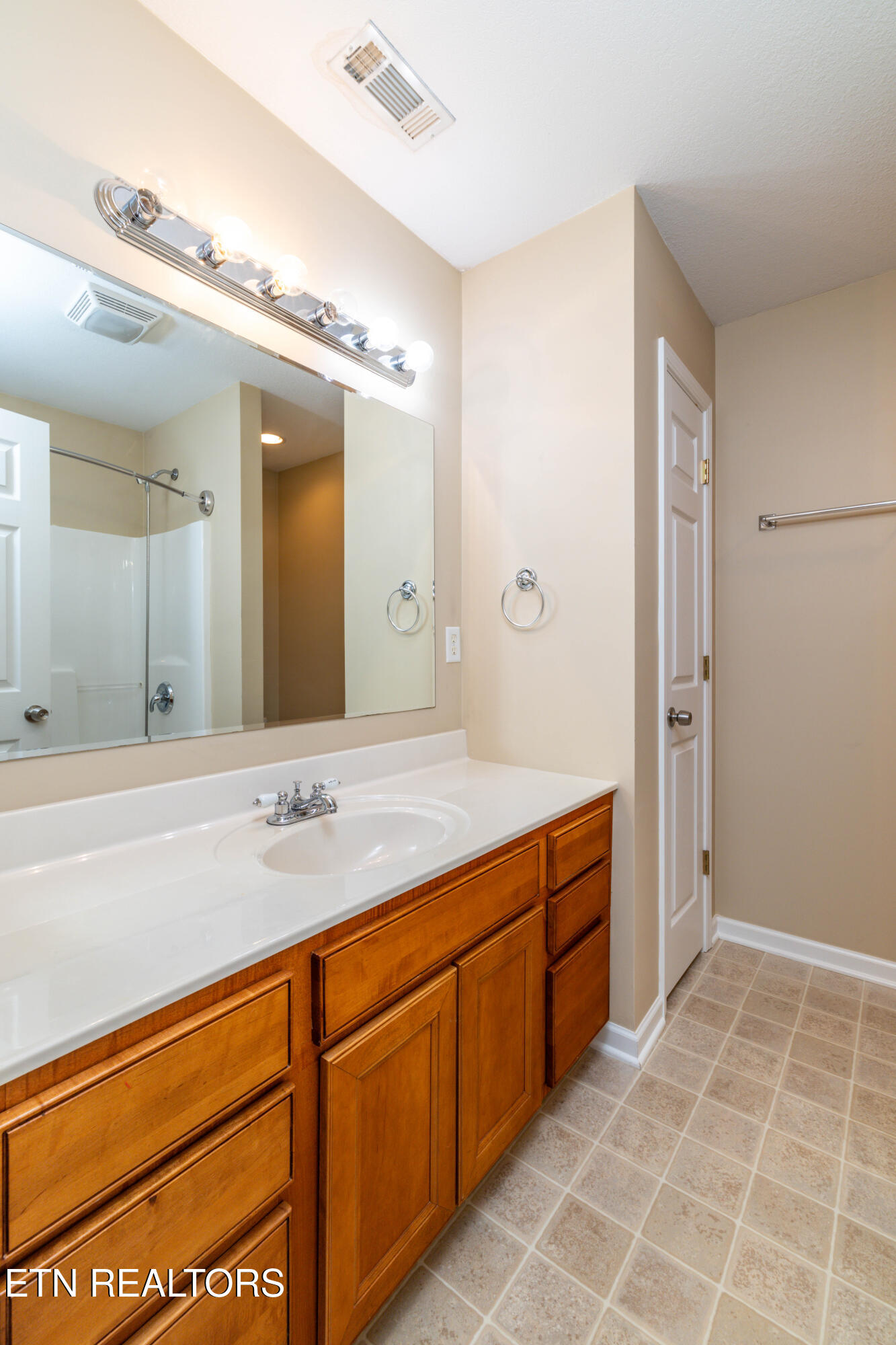 801 Colonial Estates Way Knoxville TN 37920