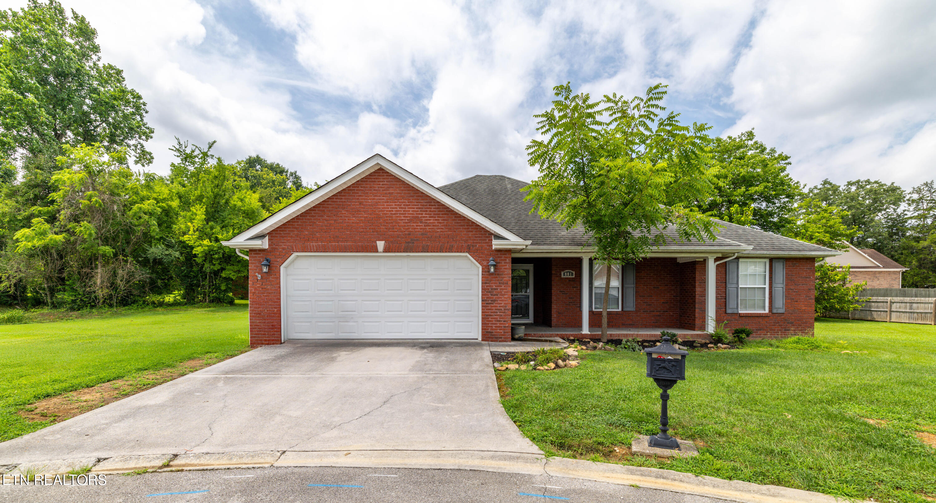 801 Colonial Estates Way Knoxville TN 37920