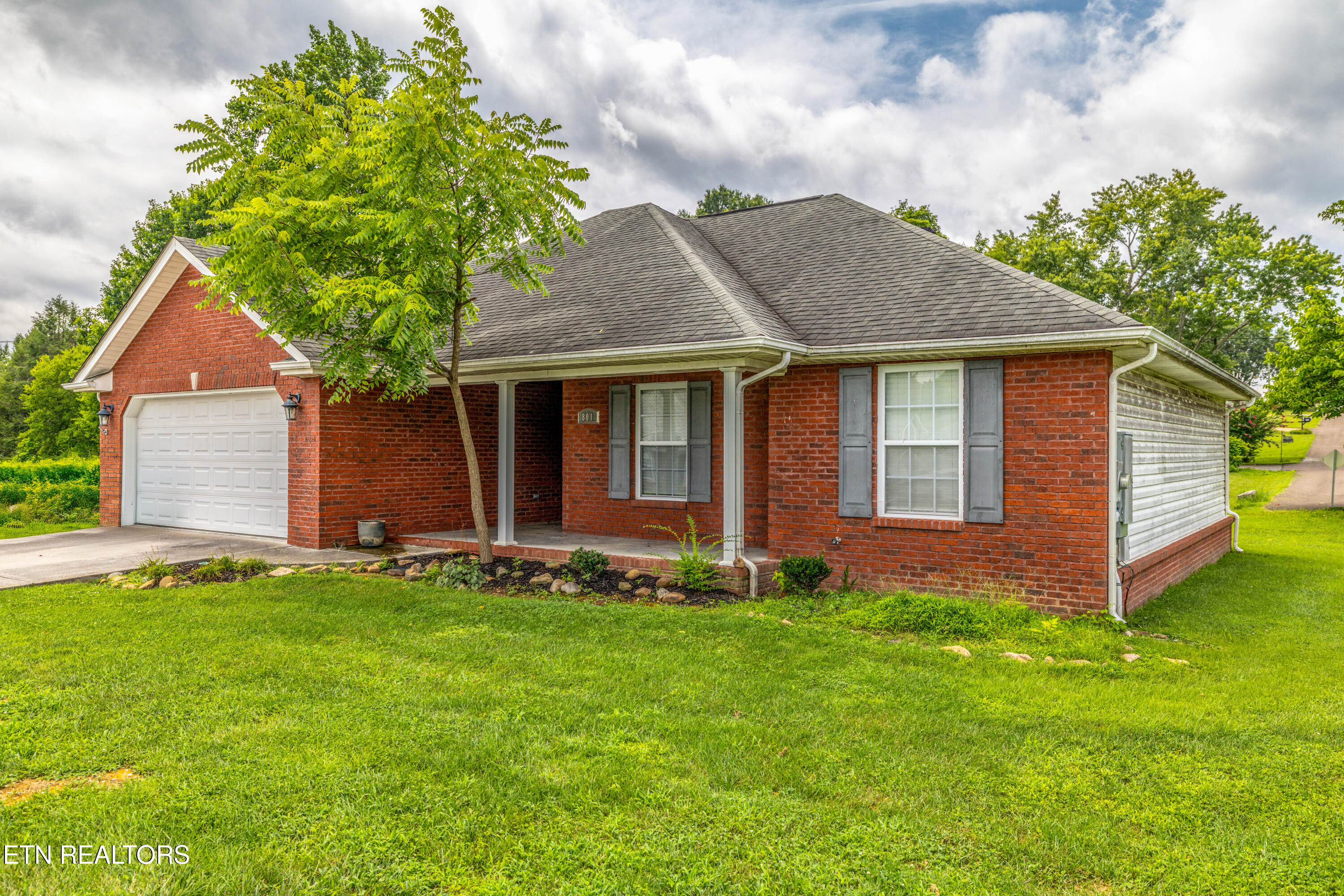 801 Colonial Estates Way Knoxville TN 37920