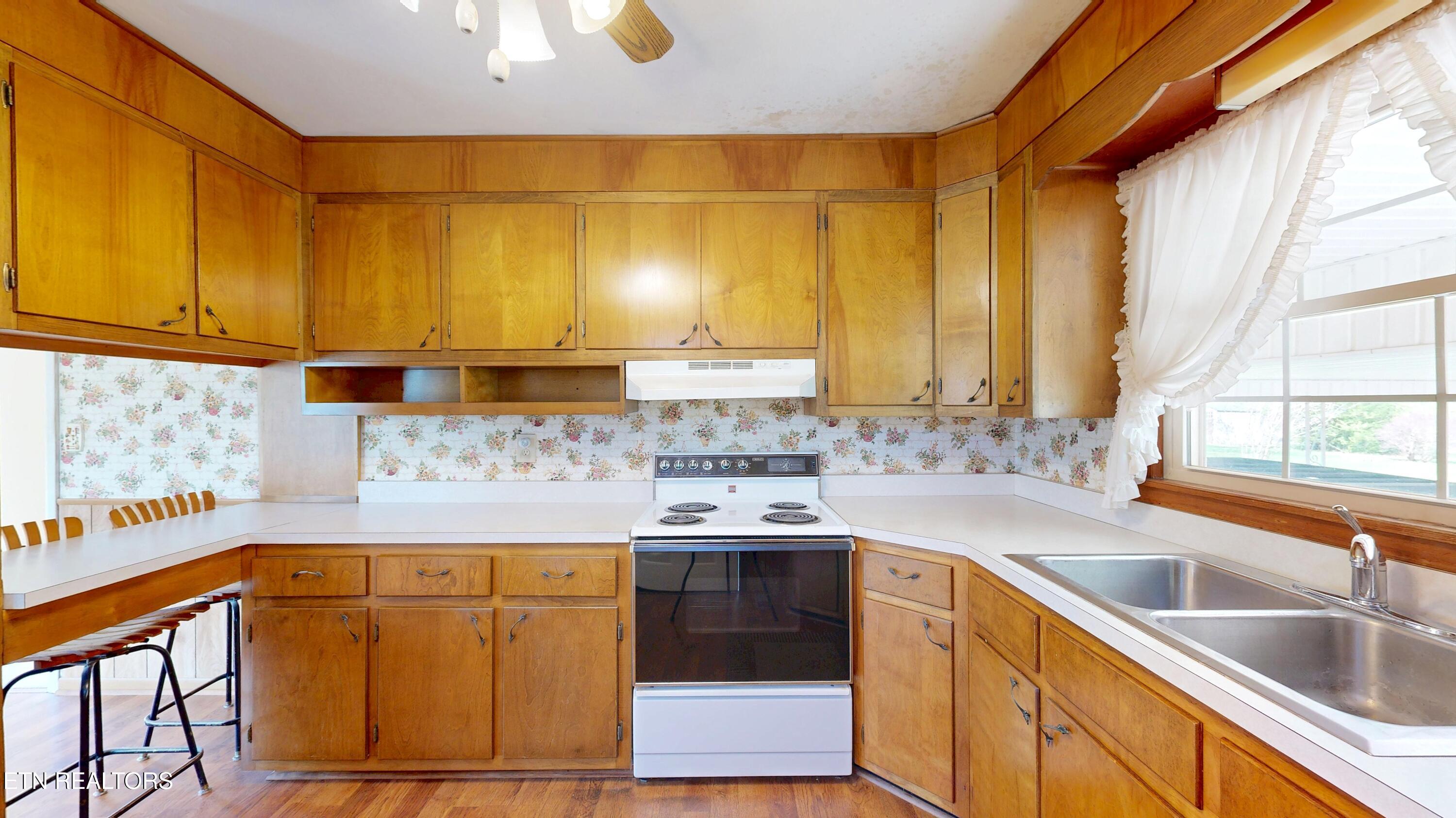 723 Old Highway 68 Sweetwater TN 37874