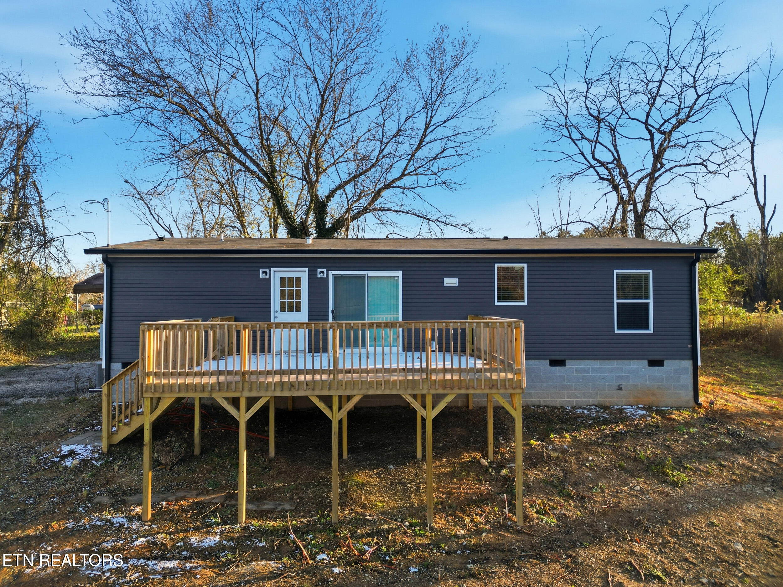 135 Gamble Lane Lafollette TN 37766