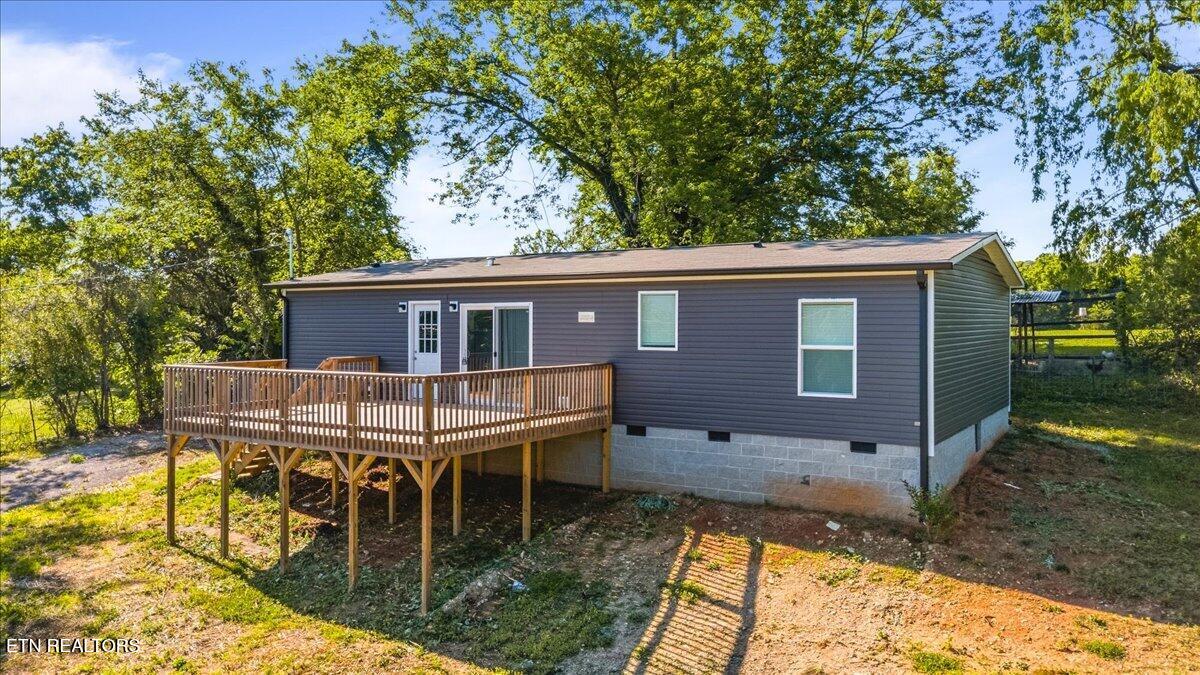 135 Gamble Lane Lafollette TN 37766