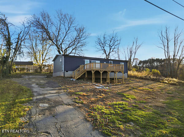 135 Gamble Lane Lafollette TN 37766