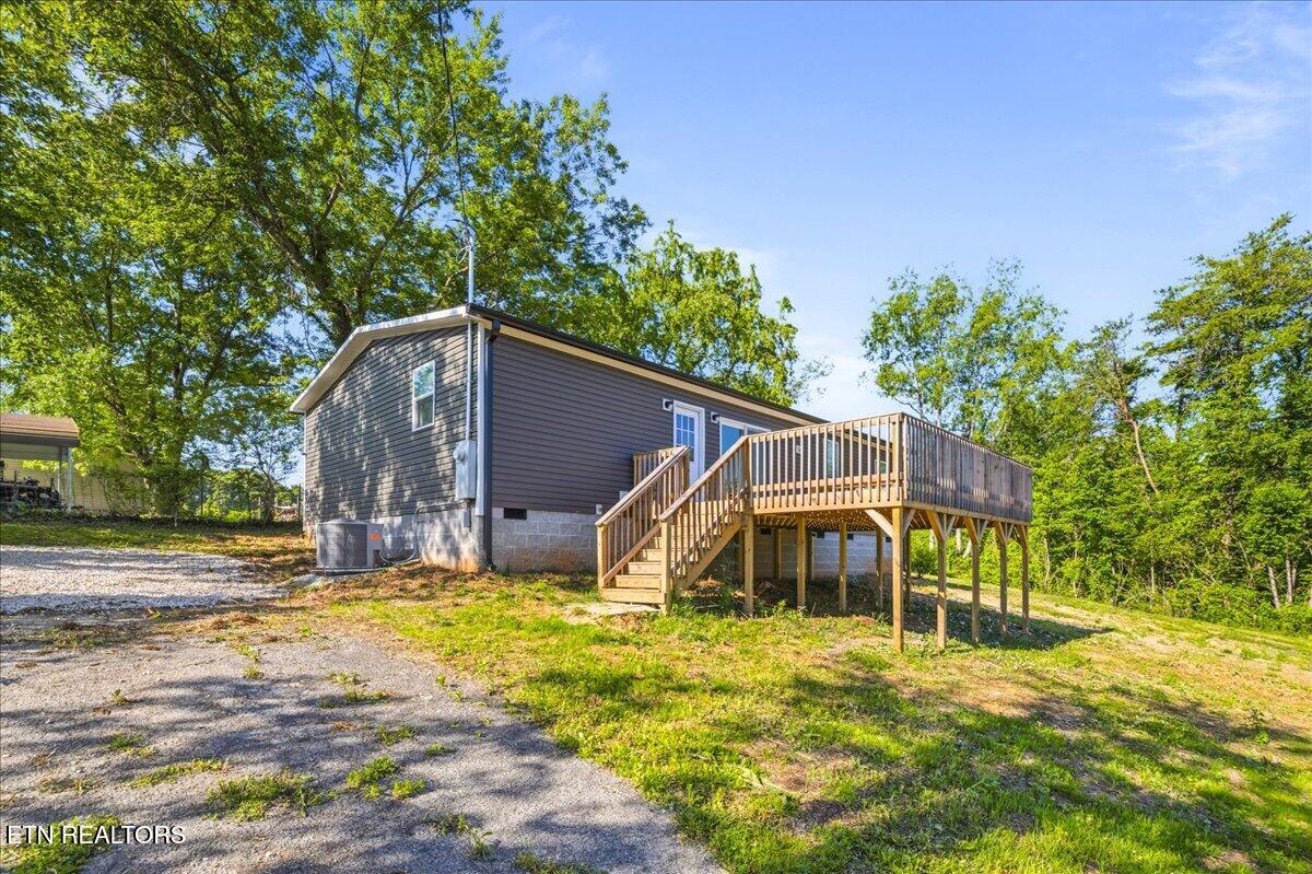 135 Gamble Lane Lafollette TN 37766
