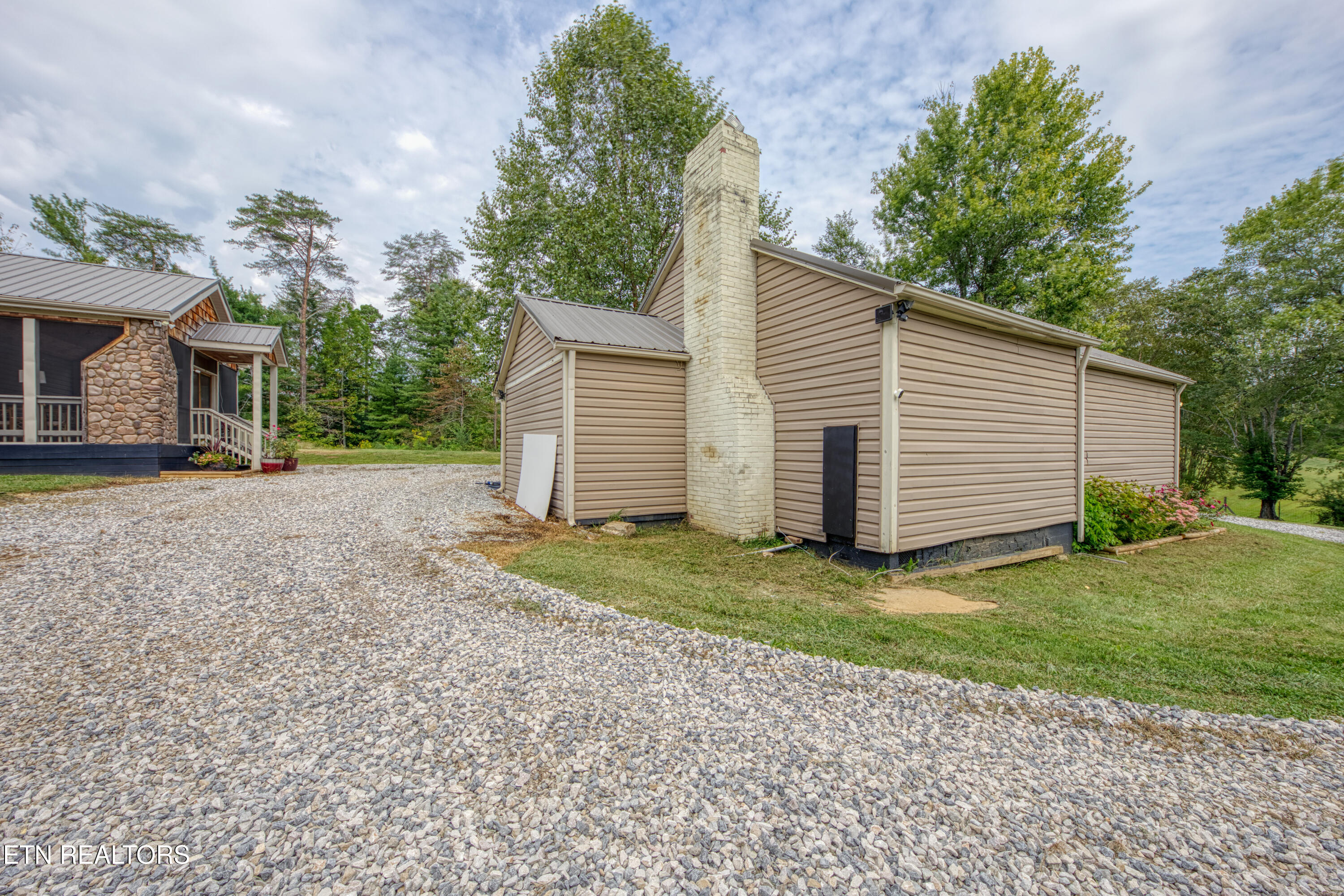2307 Stock Creek Road Knoxville TN 37920