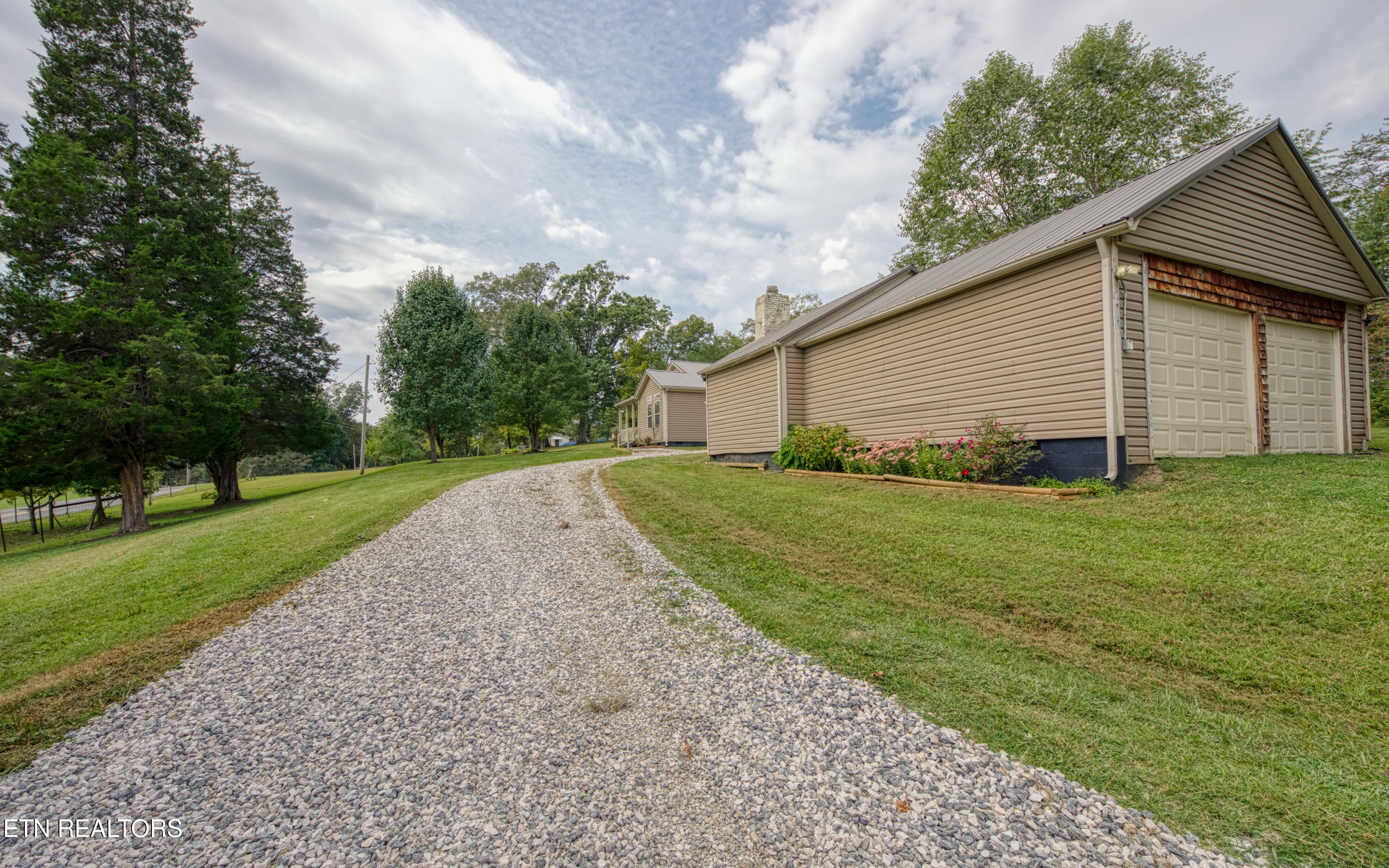 2307 Stock Creek Road Knoxville TN 37920