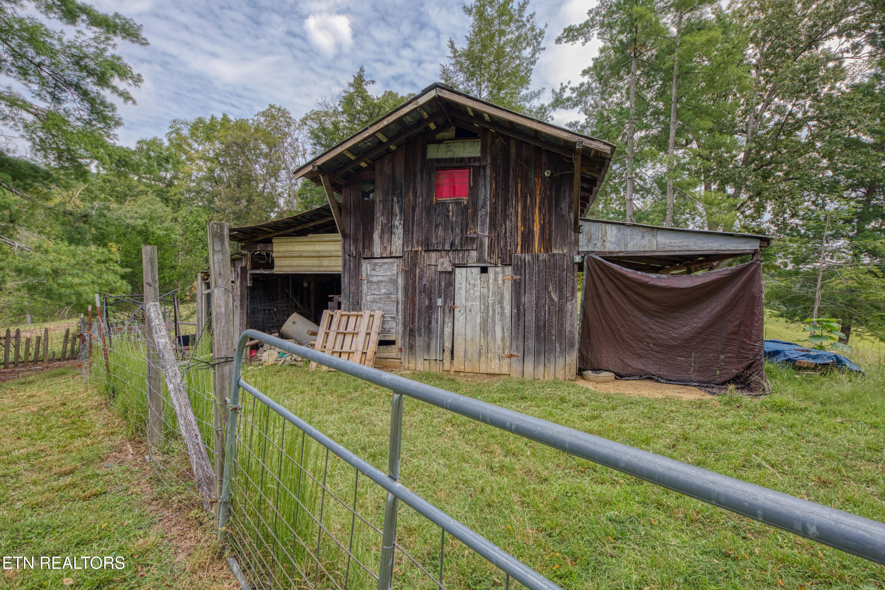 2307 Stock Creek Road Knoxville TN 37920