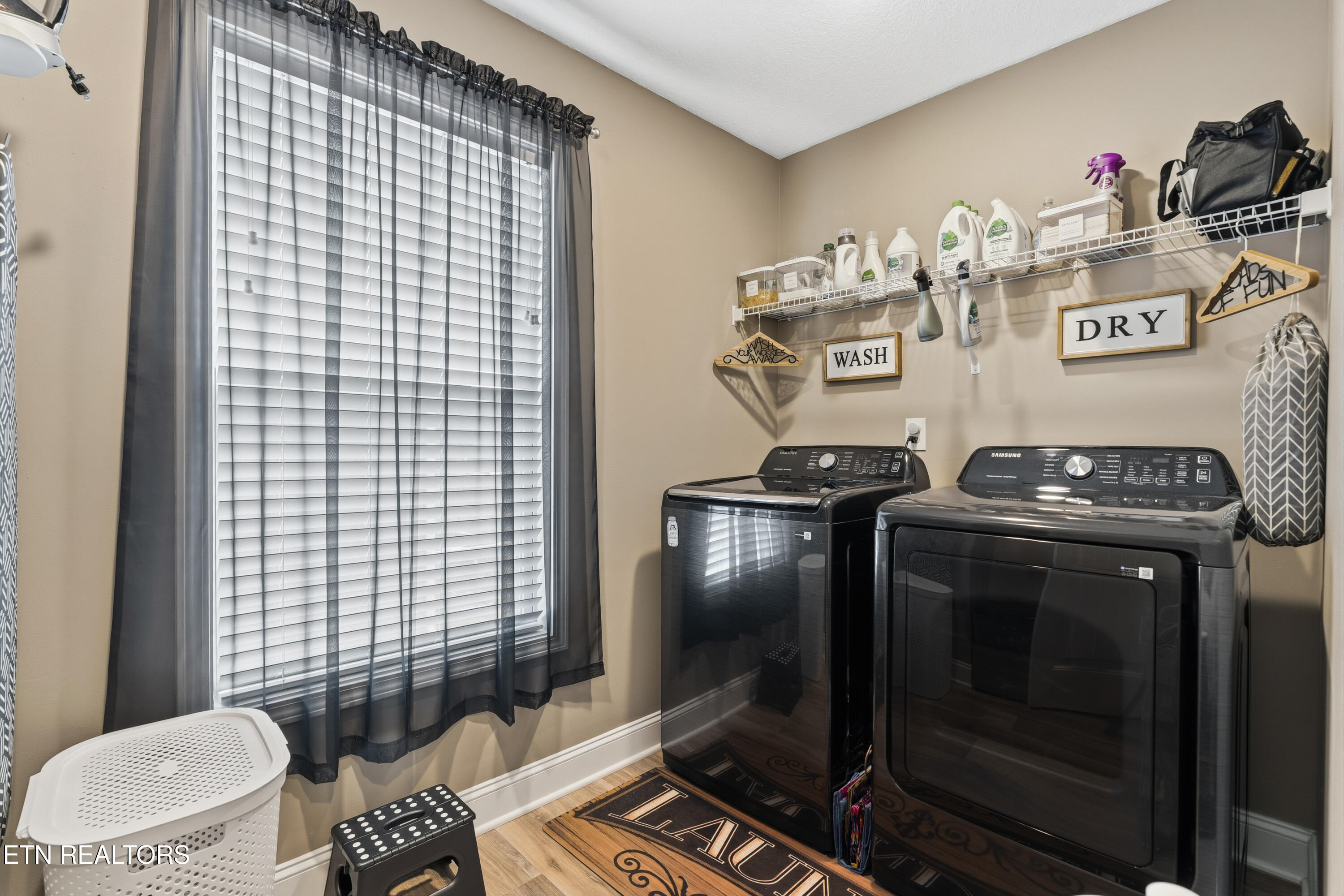 2159 Tributary Drive Sevierville TN 37876