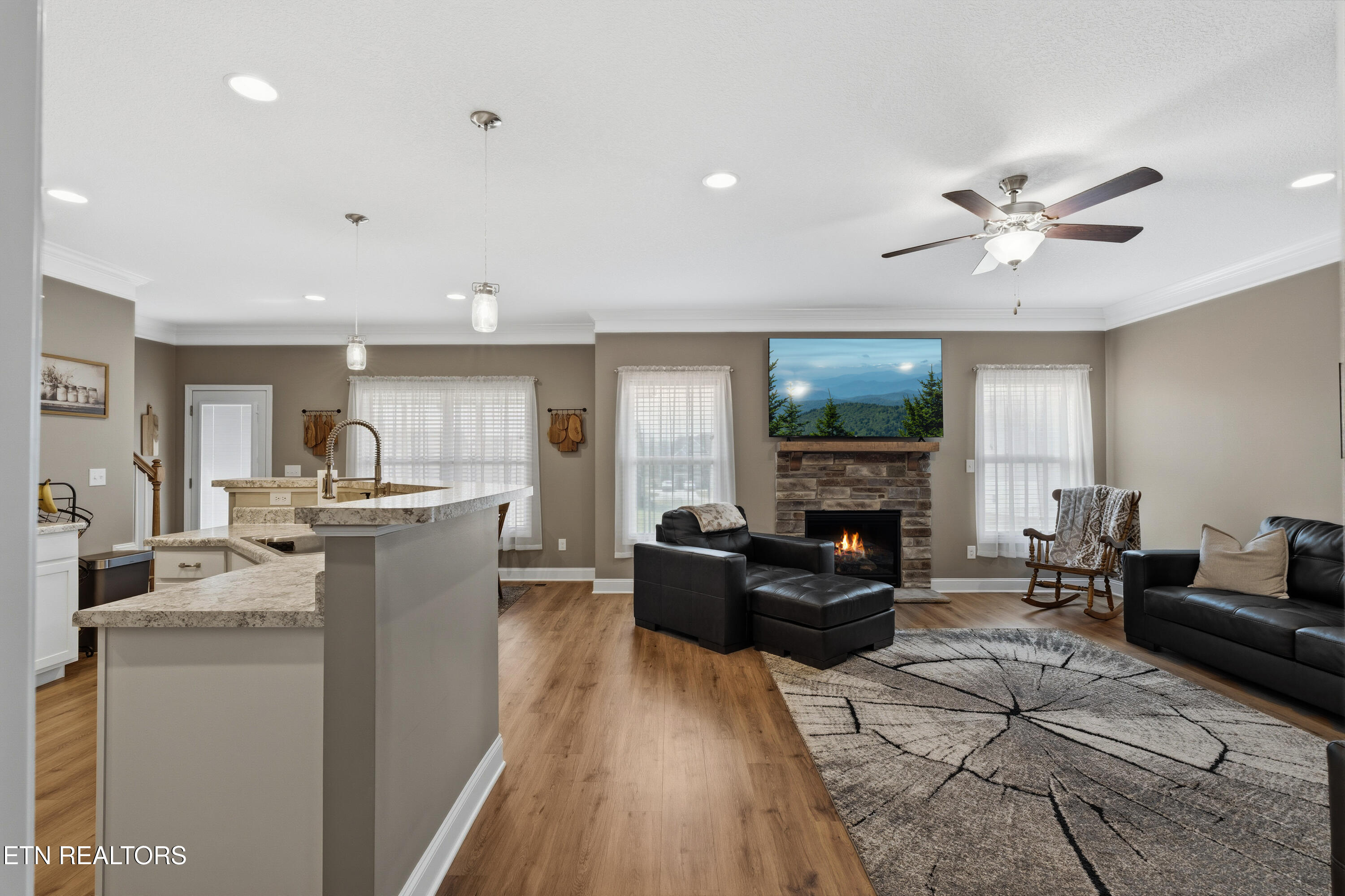 2159 Tributary Drive Sevierville TN 37876
