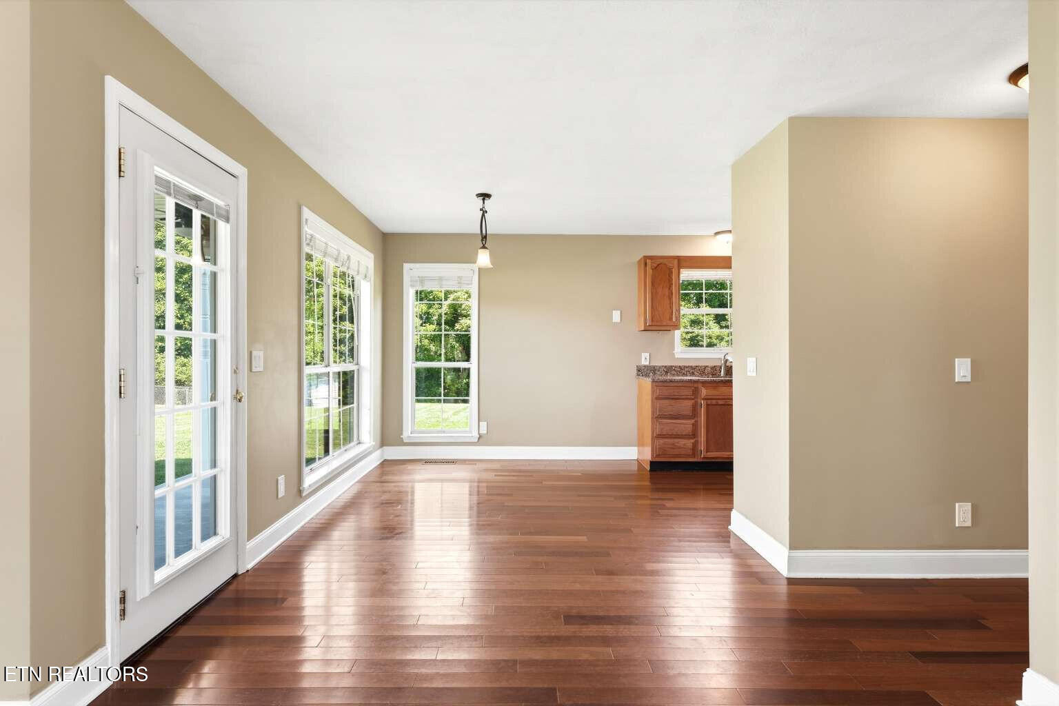 308 Silo Drive Lenoir City TN 37772