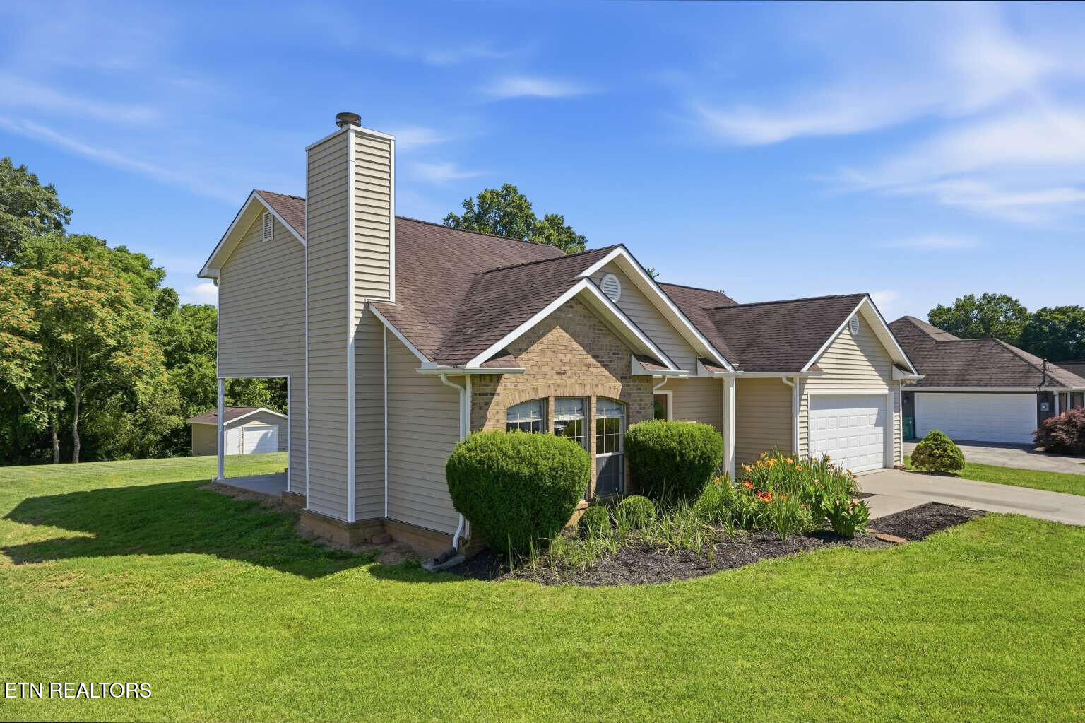308 Silo Drive Lenoir City TN 37772