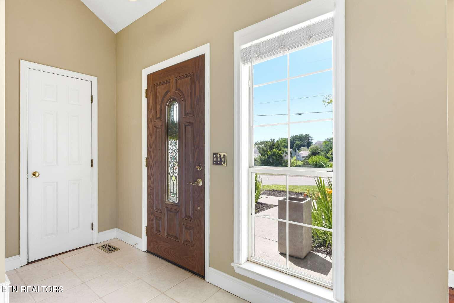 308 Silo Drive Lenoir City TN 37772